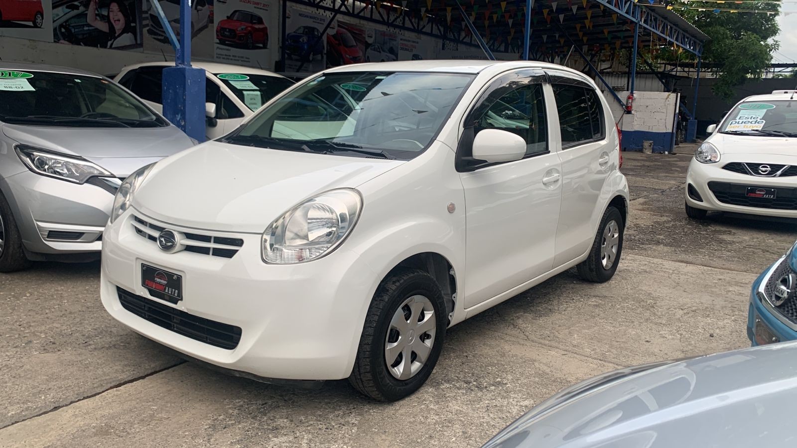 carros - DAIHATSU BOON 2011 2