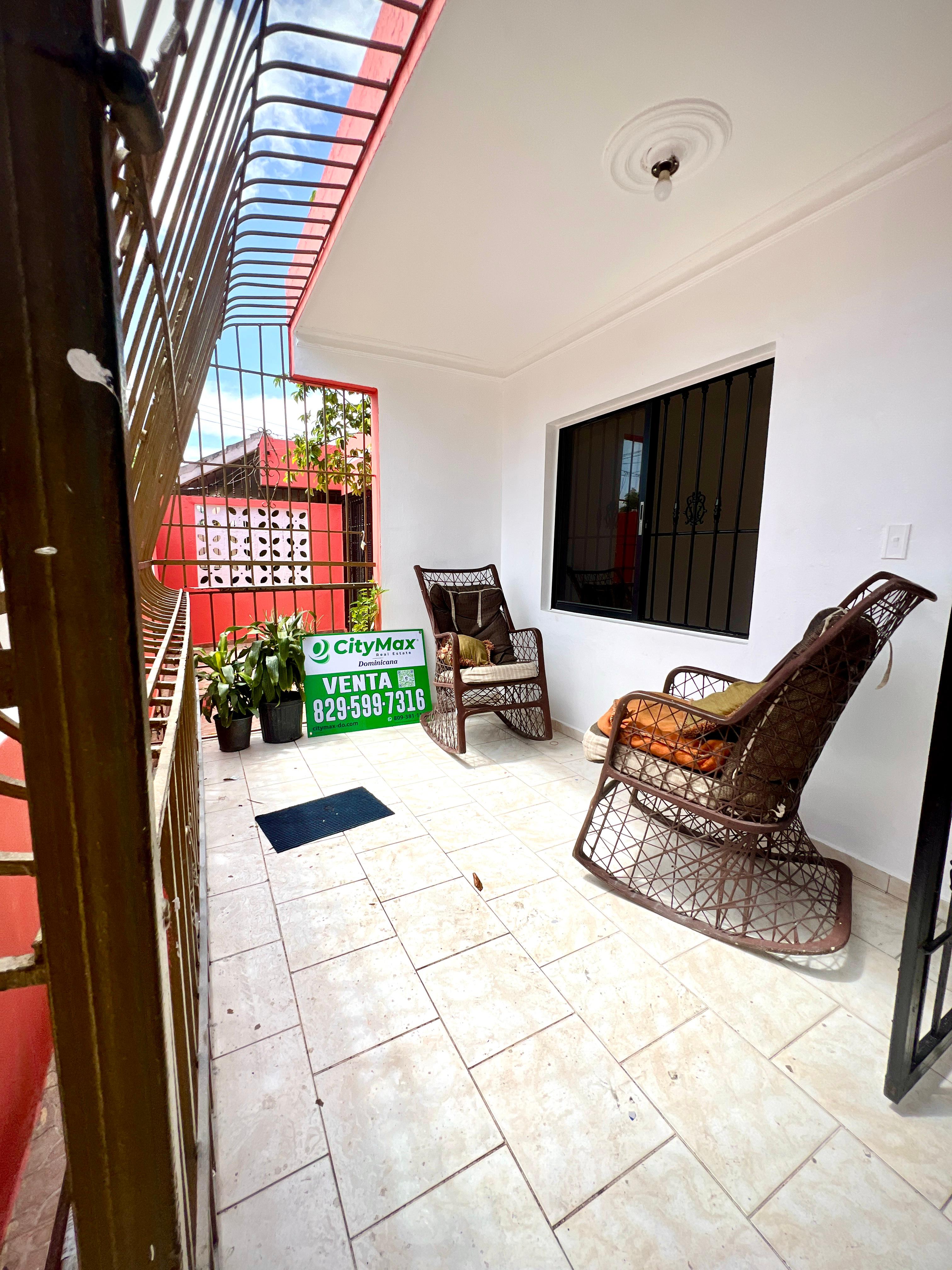 apartamentos - Casa en Venta – Carretera Mella, Santo Domingo Est