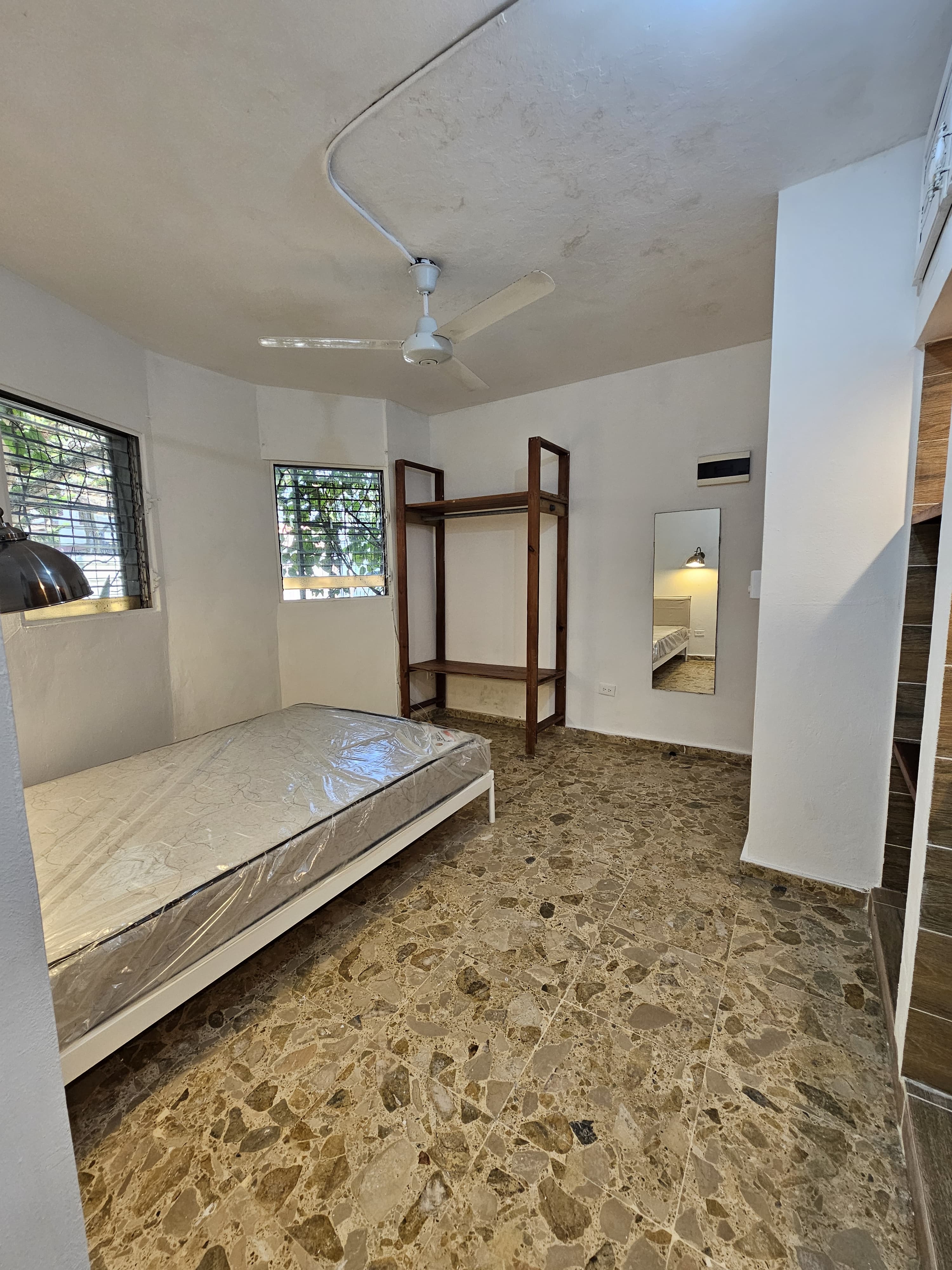 apartamentos - Aparta Estudio con parqueo 1