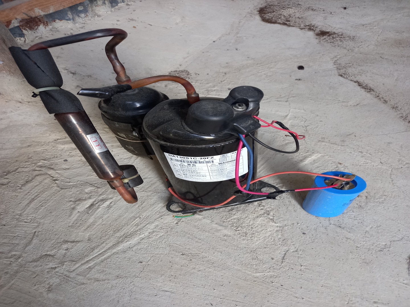equipos profesionales - Compresor  acondicionador de aire inverter de 220 voltios. 1