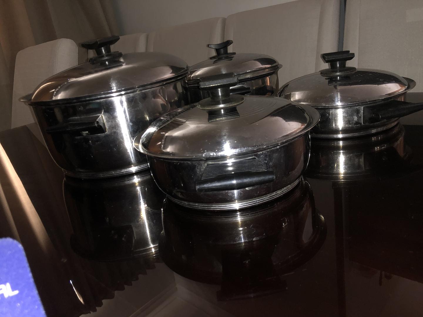 cocina - Juego de 4 ollas marca Rena Ware quirúrgica  4