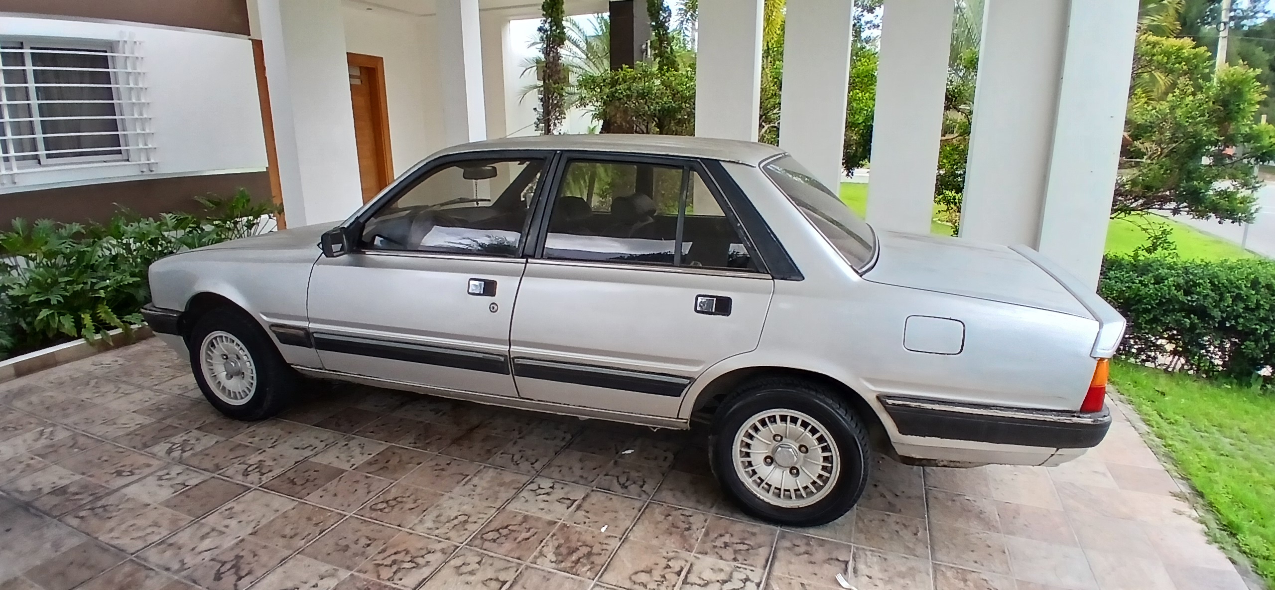 carros - Carro Peugeot 1987 4