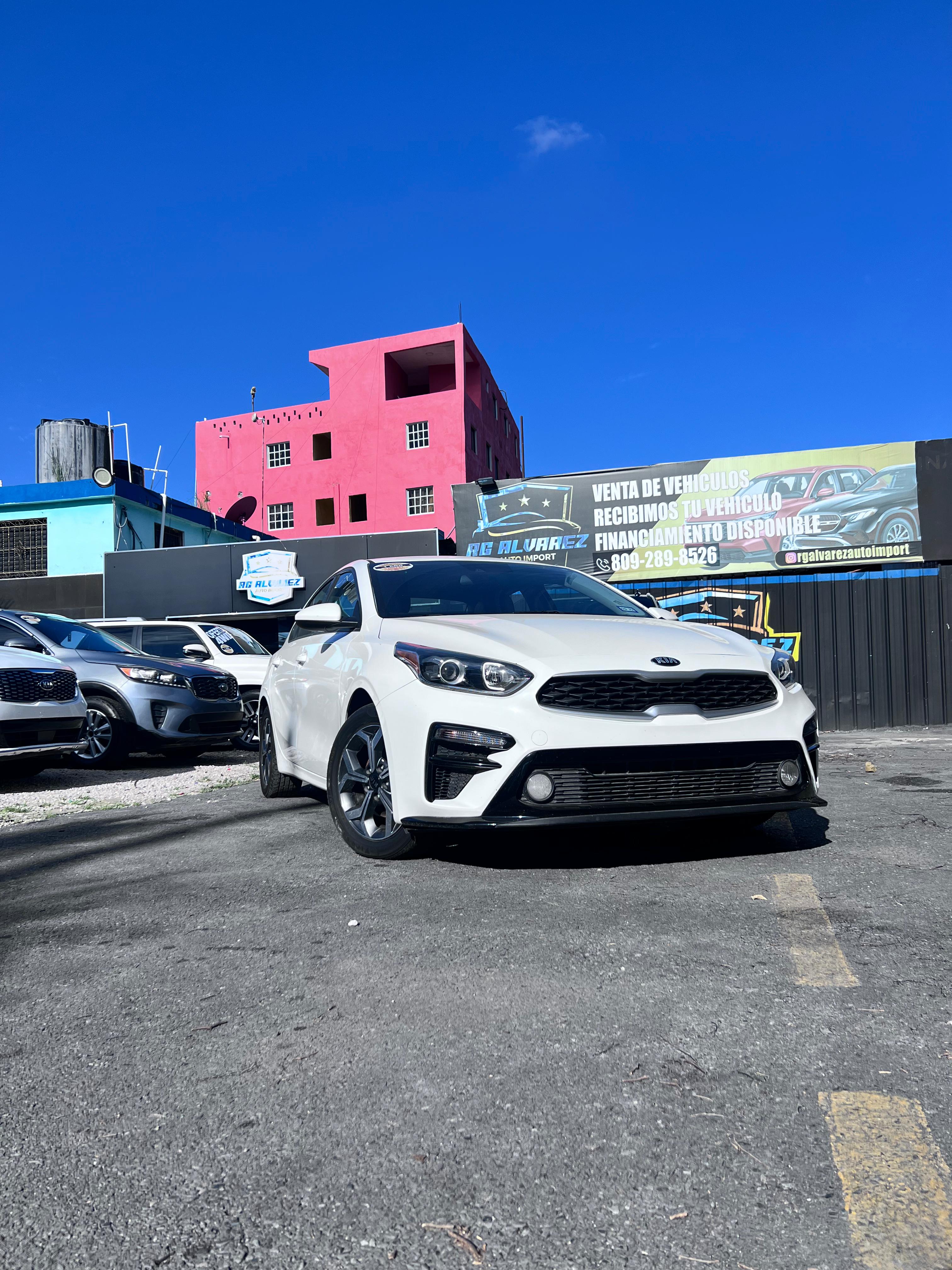 carros - Kia, todo al día  0