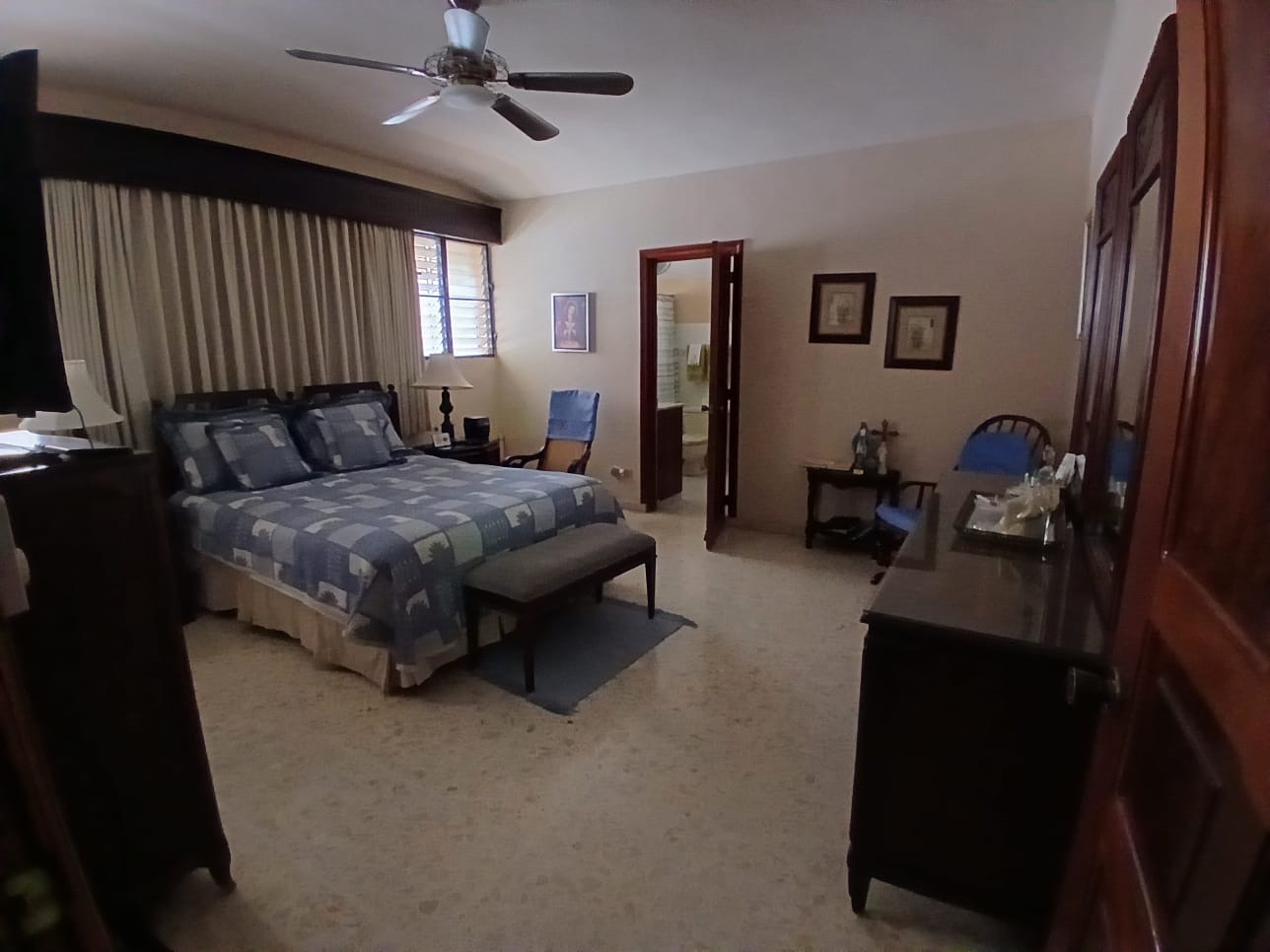 casas - EN VENTA!🏡Vivienda unifamiliar de un nivel, ubicada en los Cerros de Gurabo📍 6