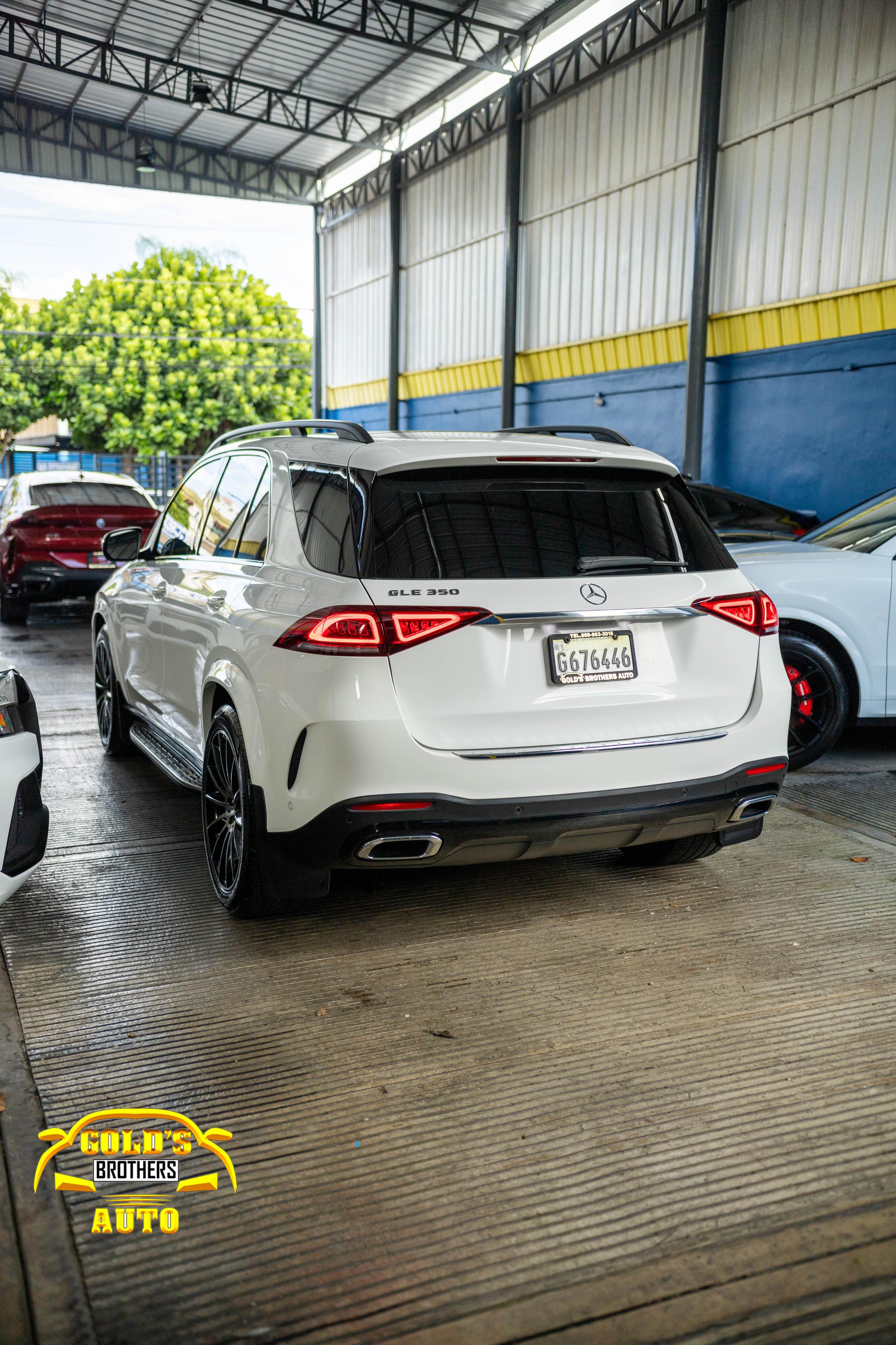 jeepetas y camionetas - Mercedes Benz GLE 350 AMG 2021 Clean Carfax 3
