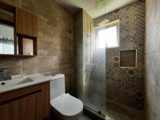 apartamentos - Apartamento en alquiler amueblado #24-1841 ascensor, piso medio, gimnasio.  8