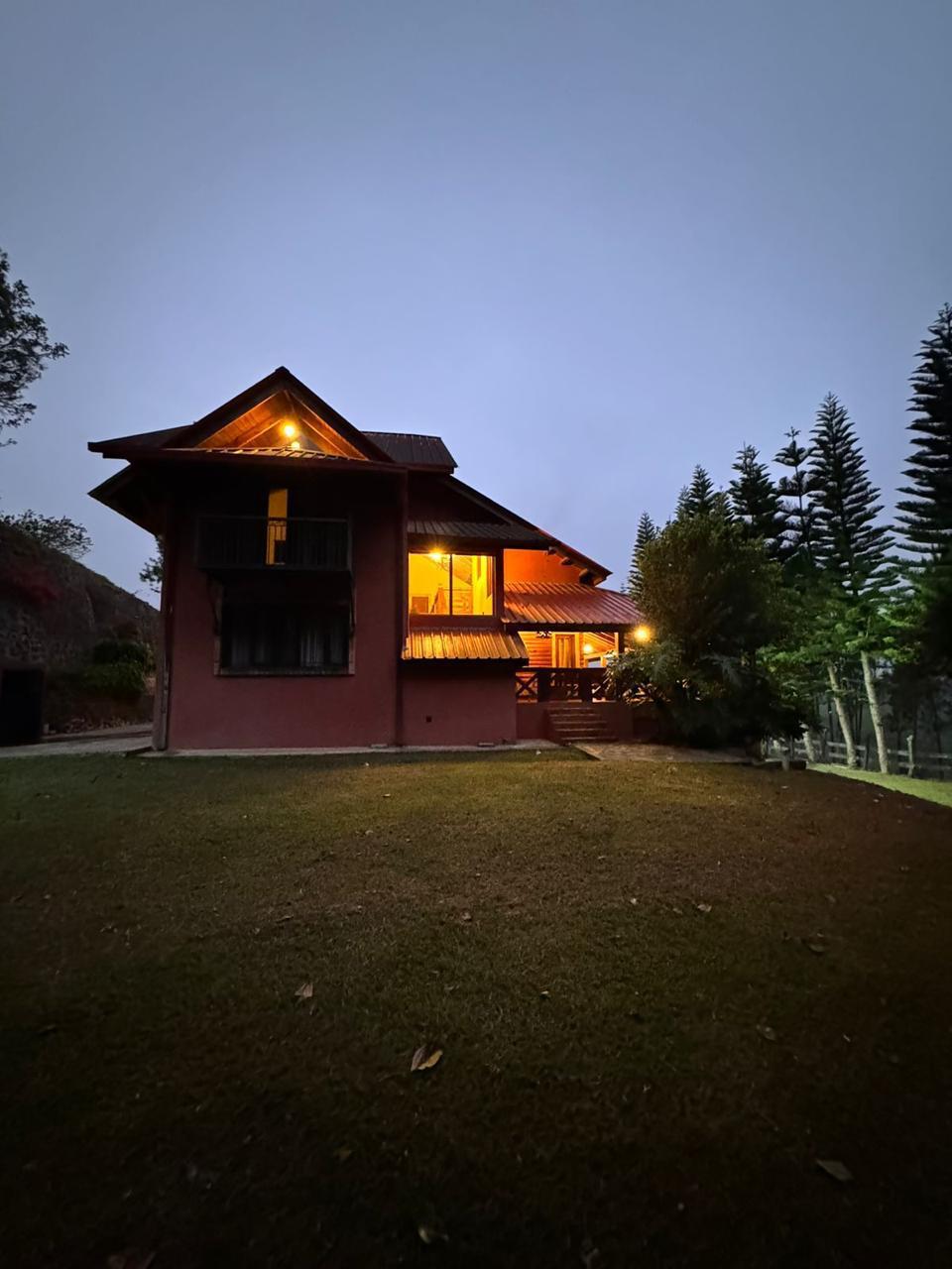 casas vacacionales y villas - Villa en Constanza con 70mil metros de solar  6