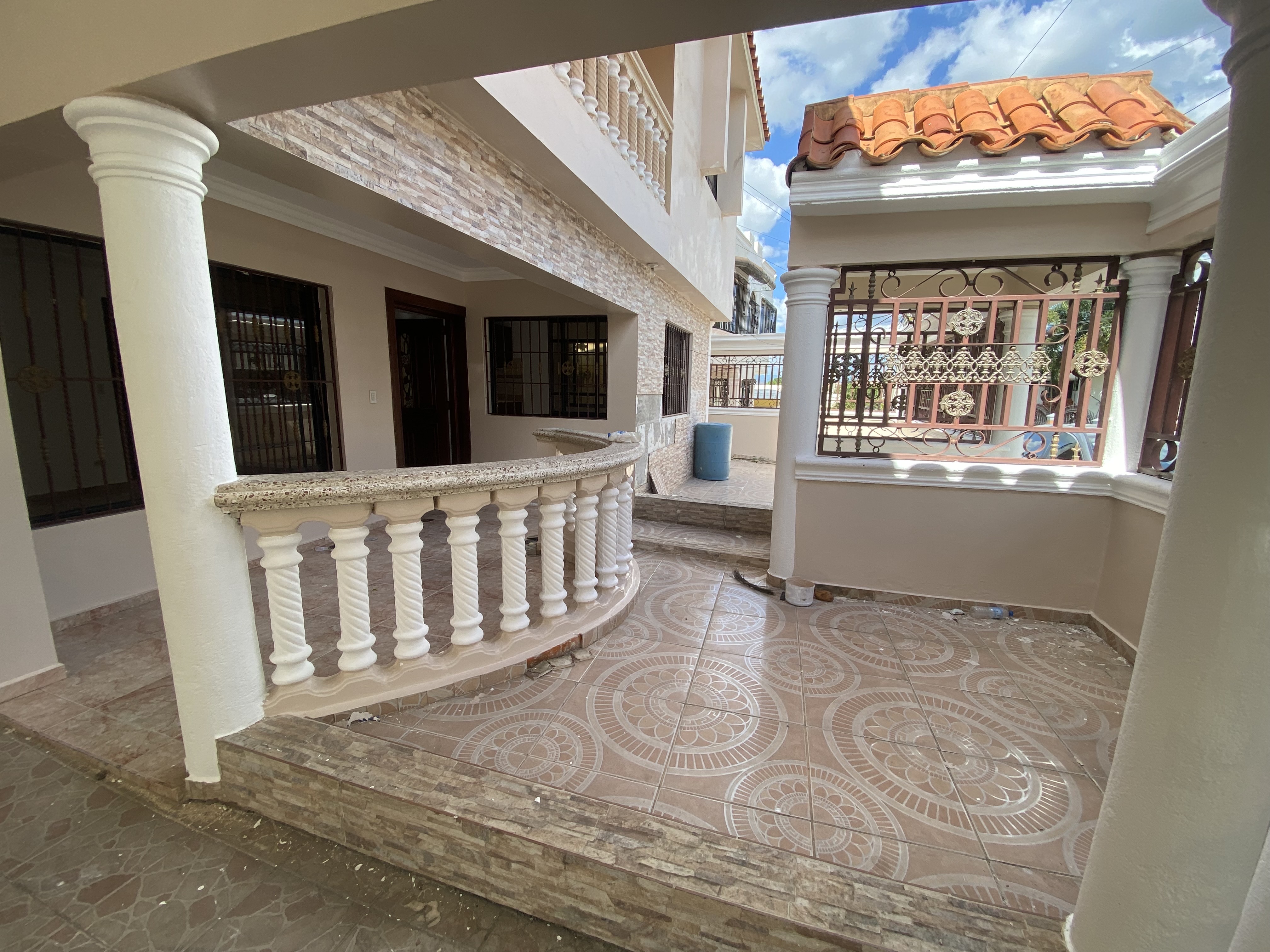 casas - CASA EN RENTA EN SANTIAGO DE LOS CABALLEROS EN LAS ANTILLAS  1