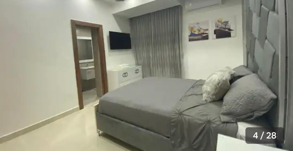 apartamentos - Se alquila apartamento amueblado en Evaristo Morales 1