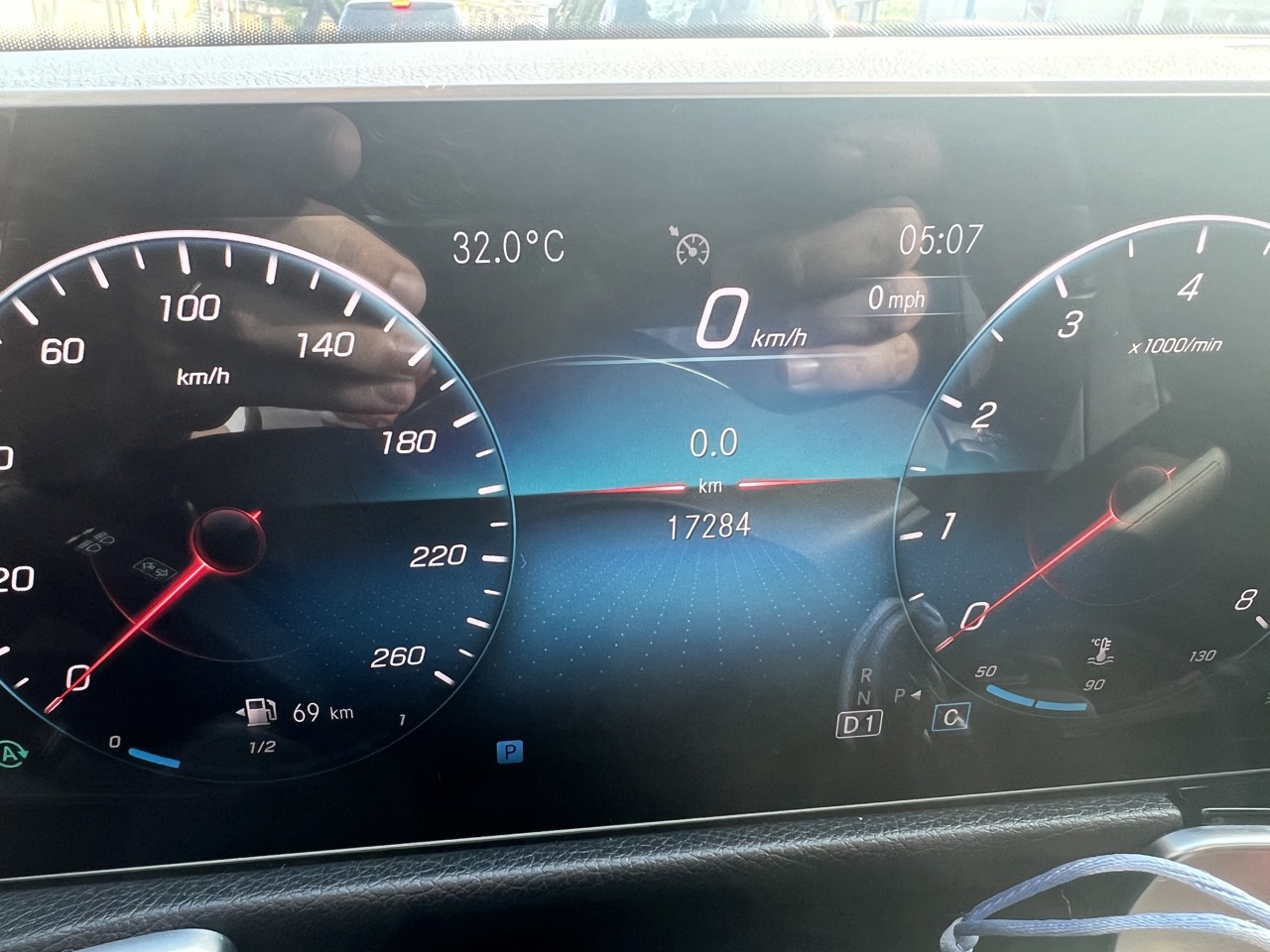 jeepetas y camionetas - Mercedes Benz GLB 200 2020 – Solo 17,284 km 6