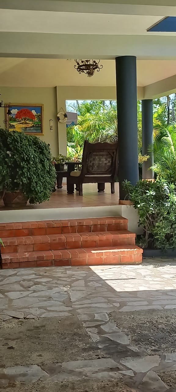 casas vacacionales y villas - casa vacacional vista al mar en el centro del pueblo de Cabrera Nagua  6