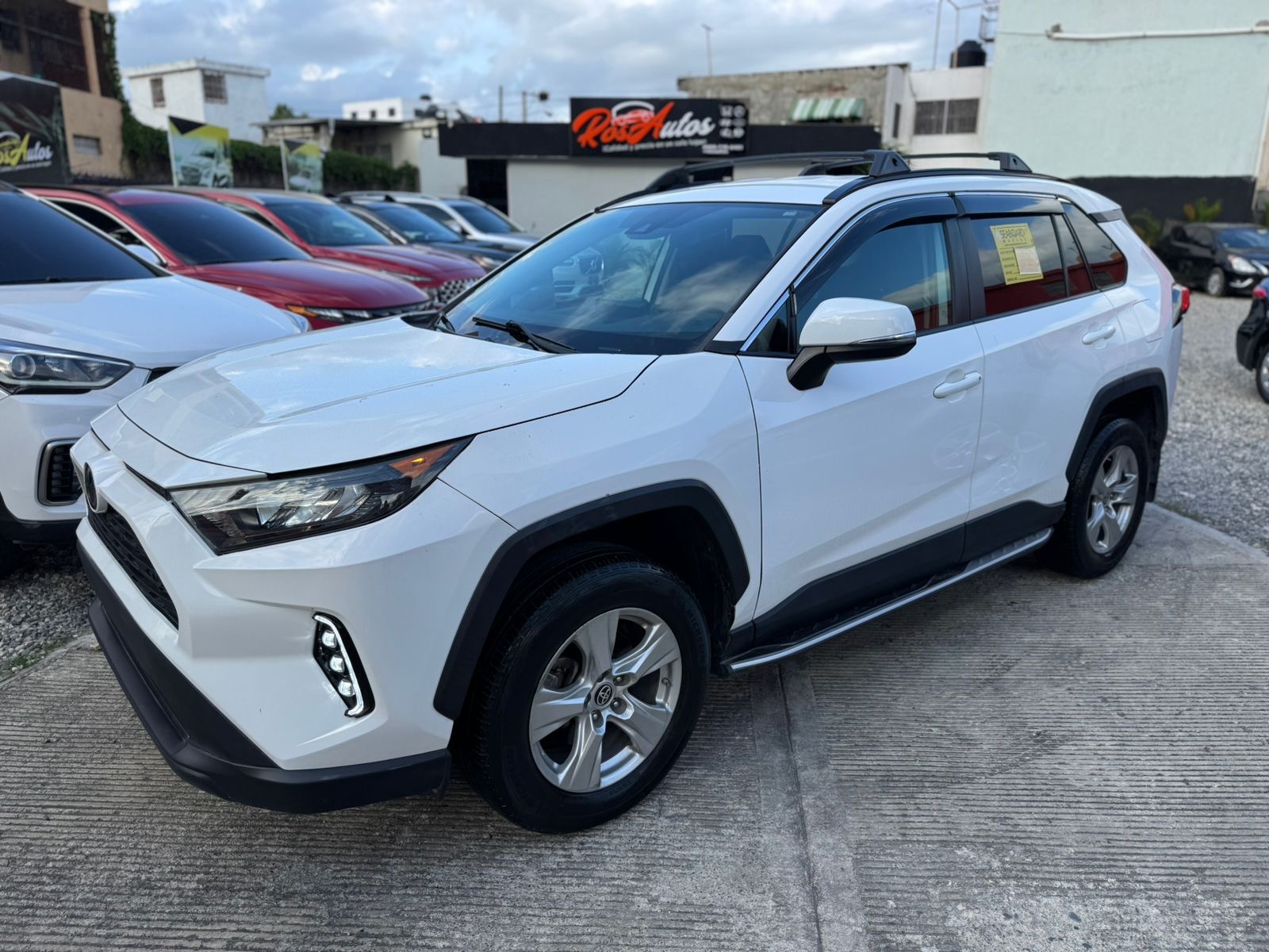 jeepetas y camionetas - Toyota Rav4 LE PLUS 2019 0