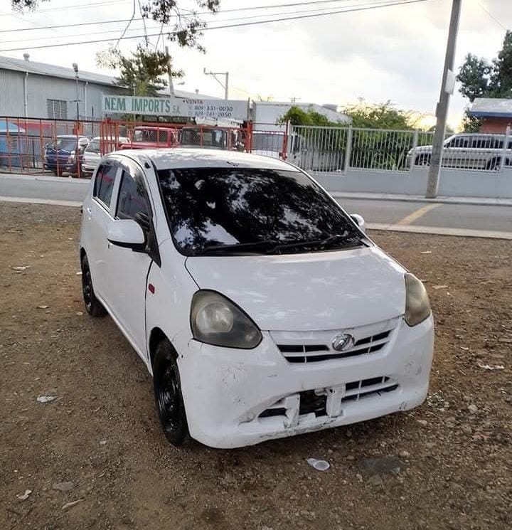carros - Daihatsu MIra 2013 1