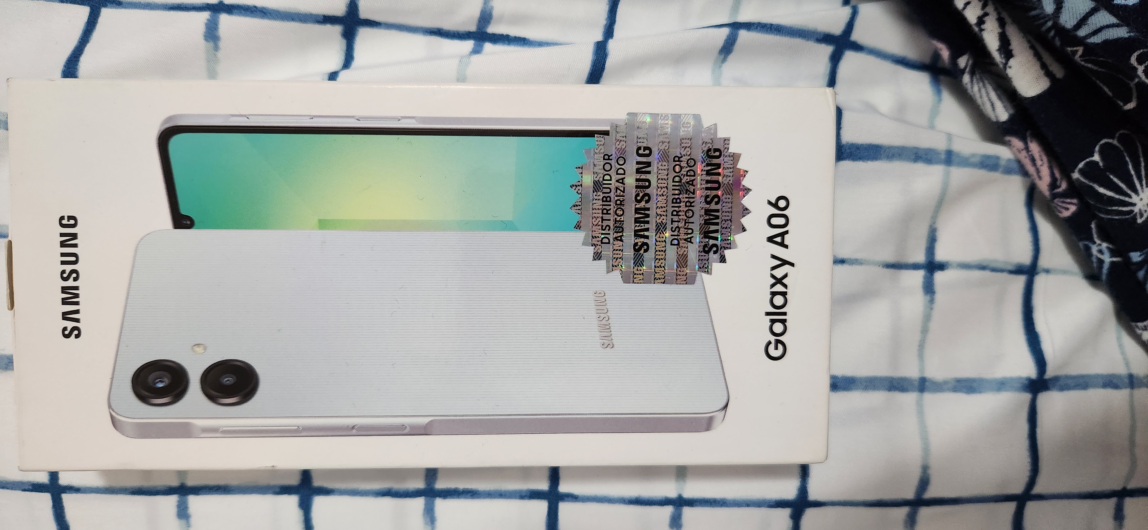 celulares y tabletas - Samsung A6 