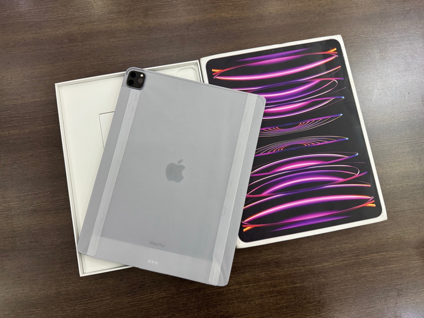 celulares y tabletas - iPad Pro 12.9 inch Wi-Fi/ 256GB SSD/ M2 Apple Chip/ Space/ Nuevo, $ 49,500 NEG