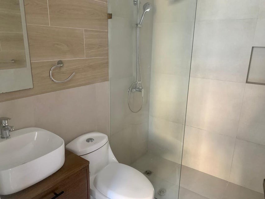 apartamentos - Apartamento en alquiler #24-1419 de 1 habitación, balcón, piscina, seguridad. 5