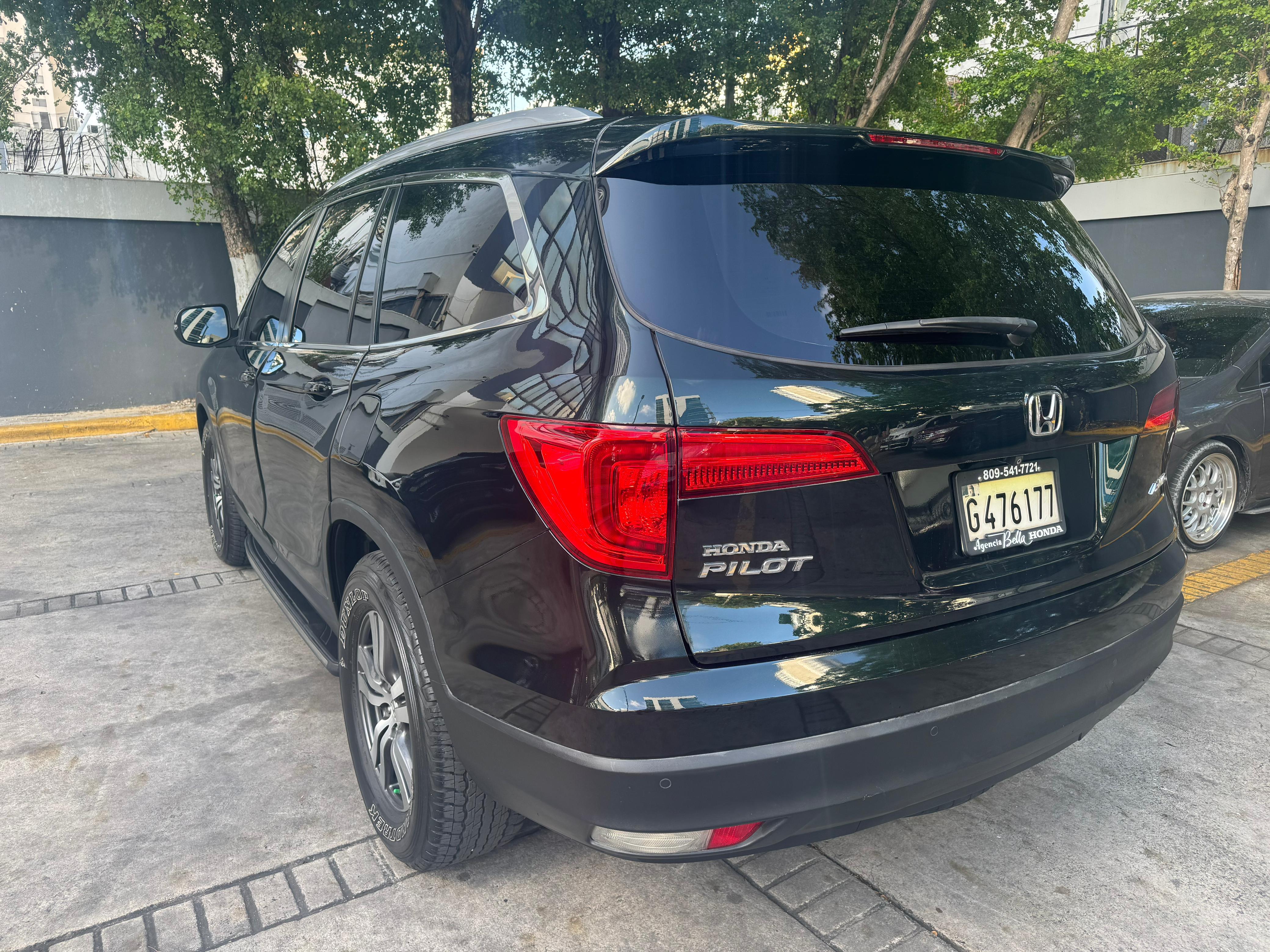 jeepetas y camionetas - Honda Pilot 2018 EXL AWD Comprada en Agencia Bella 3