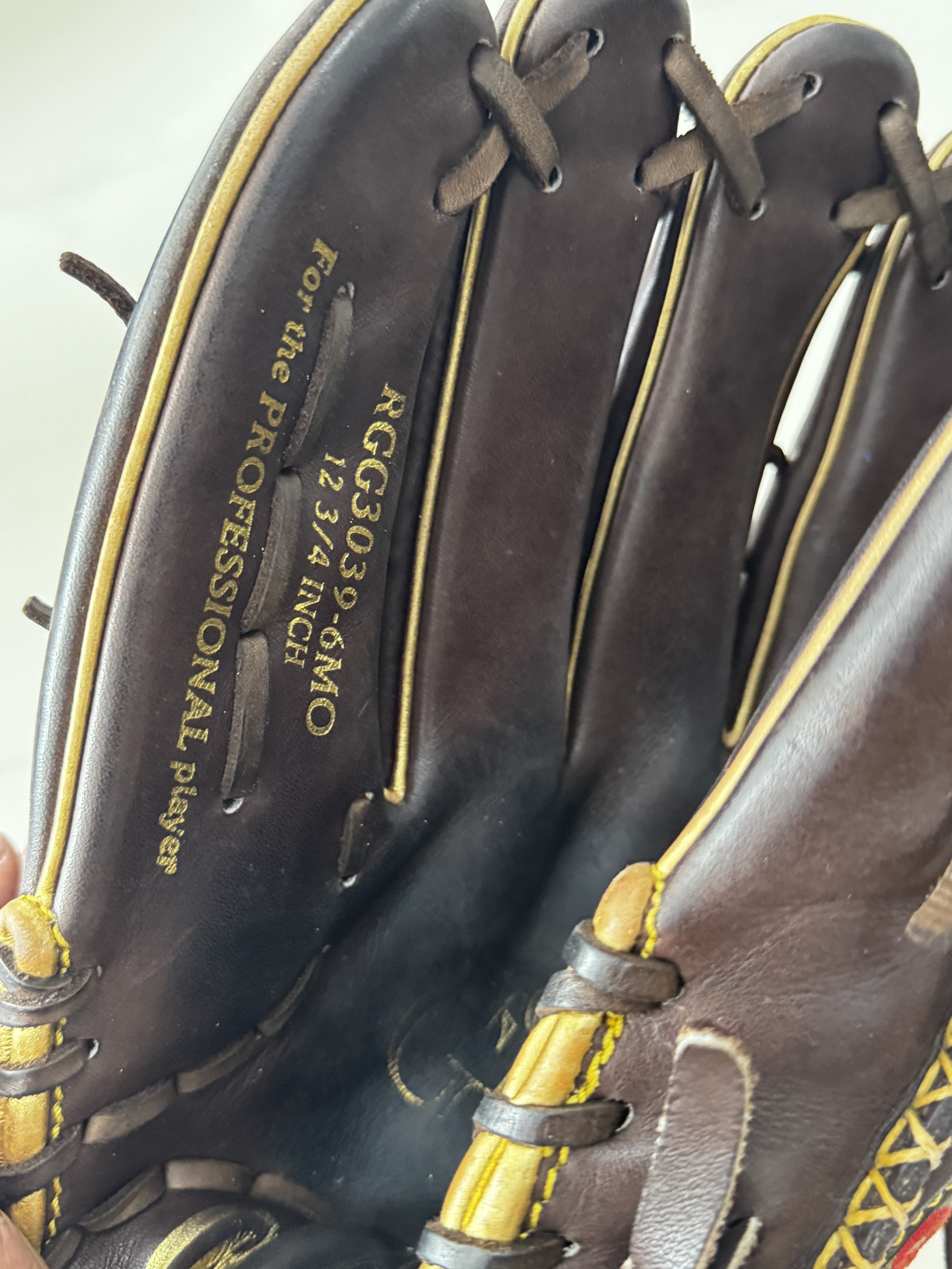 deportes - Es un Rawlings Gold Glove RGG3039‑6MO, un modelo profesional  0