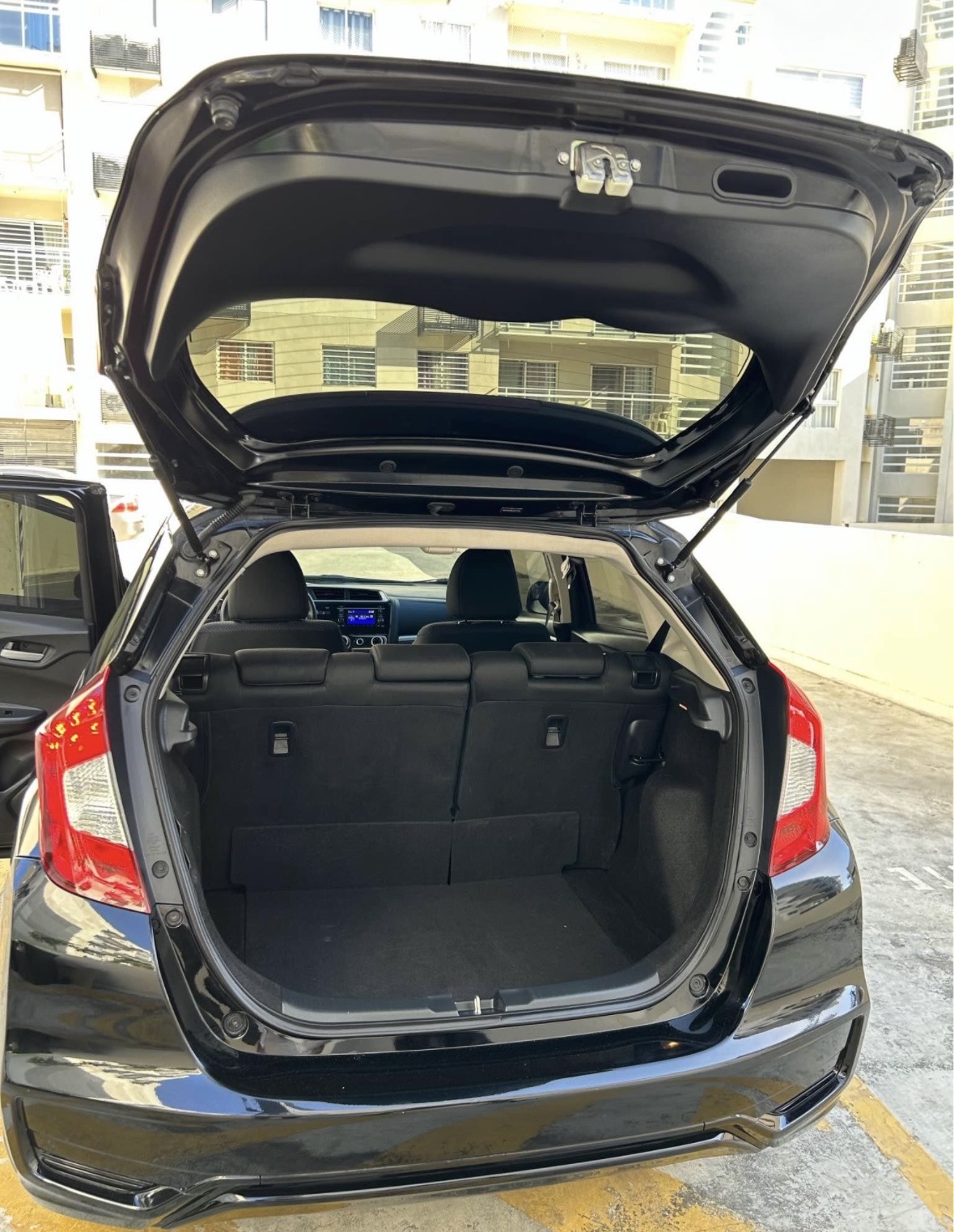 carros - Honda Fit 2020 LX Americana
40km/Gal Ciudad
 5