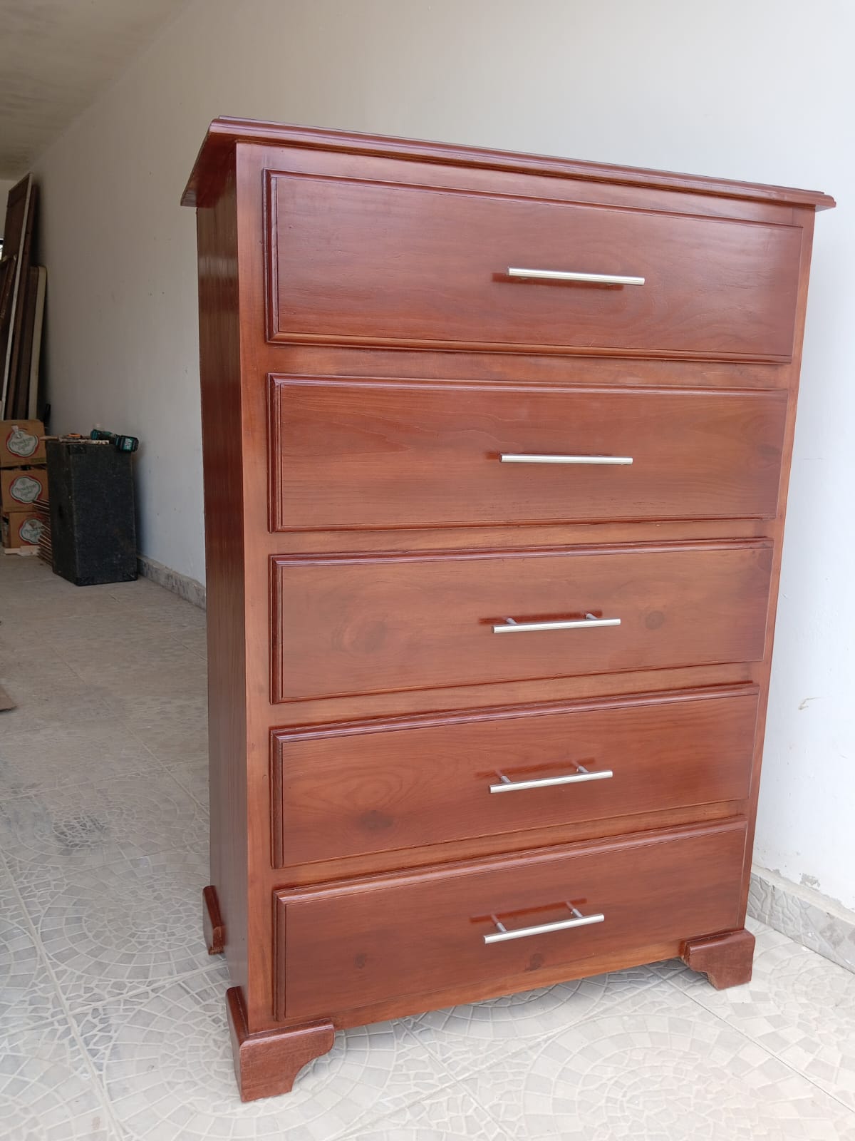 muebles y colchones - Ropero con gavetas en madera  1