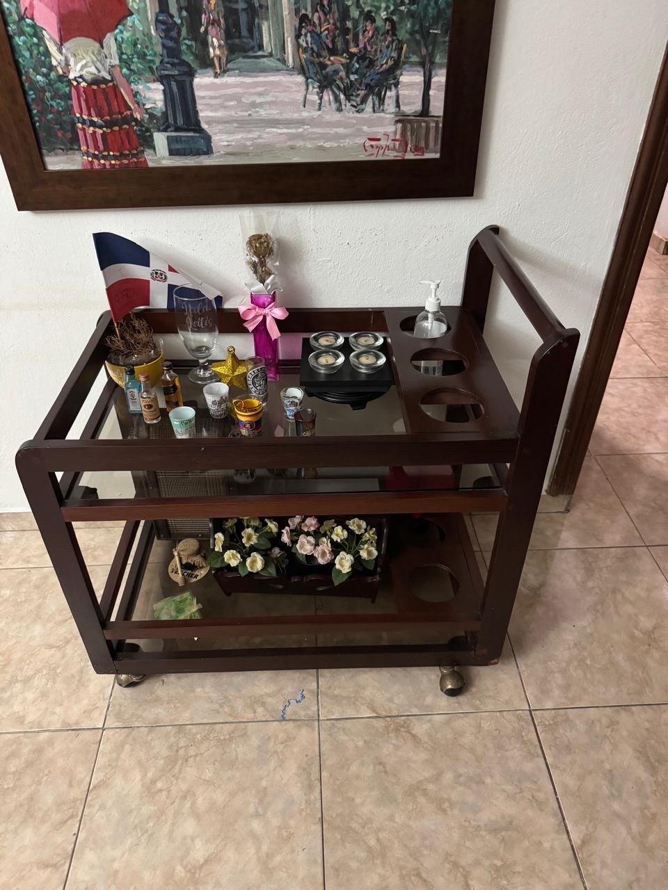 muebles y colchones - Barcito de caoba