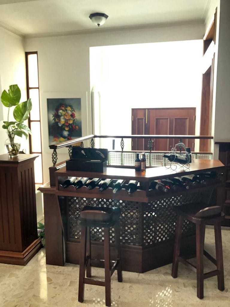 casas - Amplia y hermosa residencia en Santiago 4