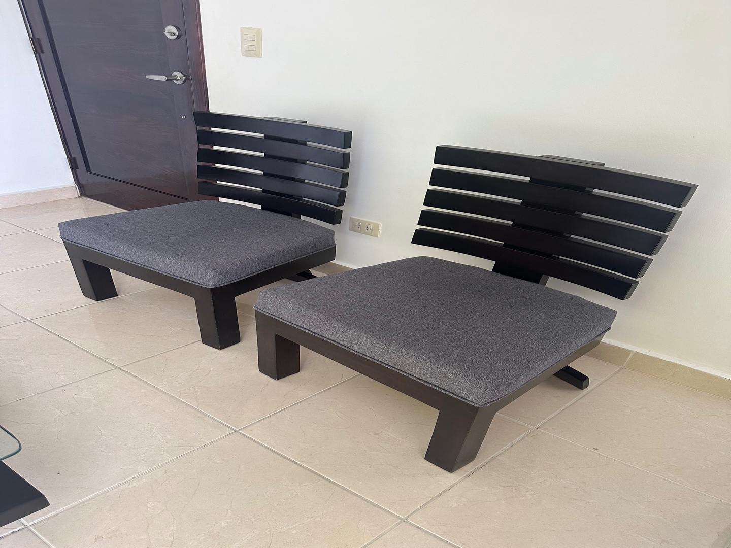 muebles y colchones - Butacas en caoba 0