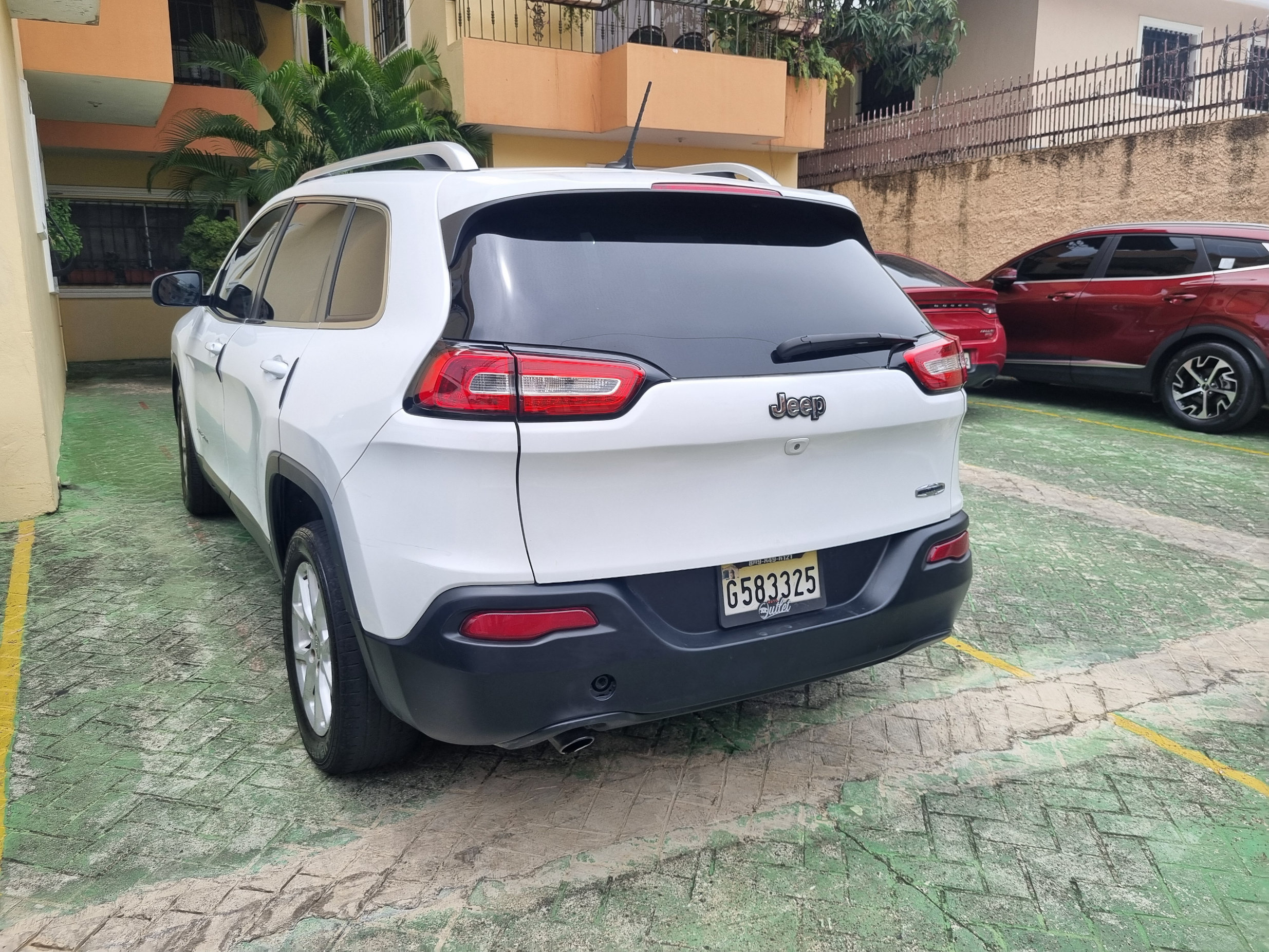 jeepetas y camionetas - Vendo RD$ 695.000 8