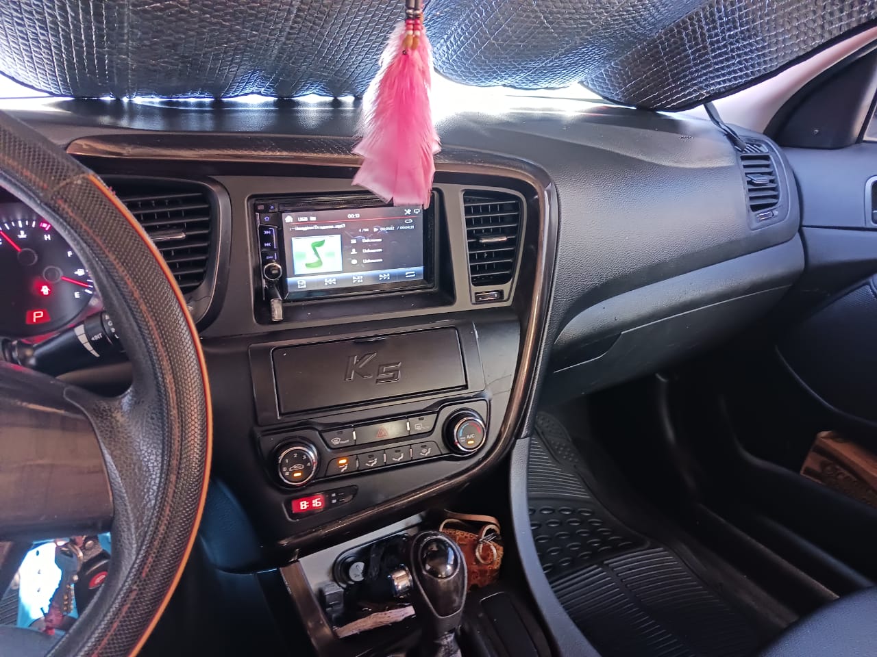carros - Kia K5 excelente, aros 19, Radio touch, alarma 5