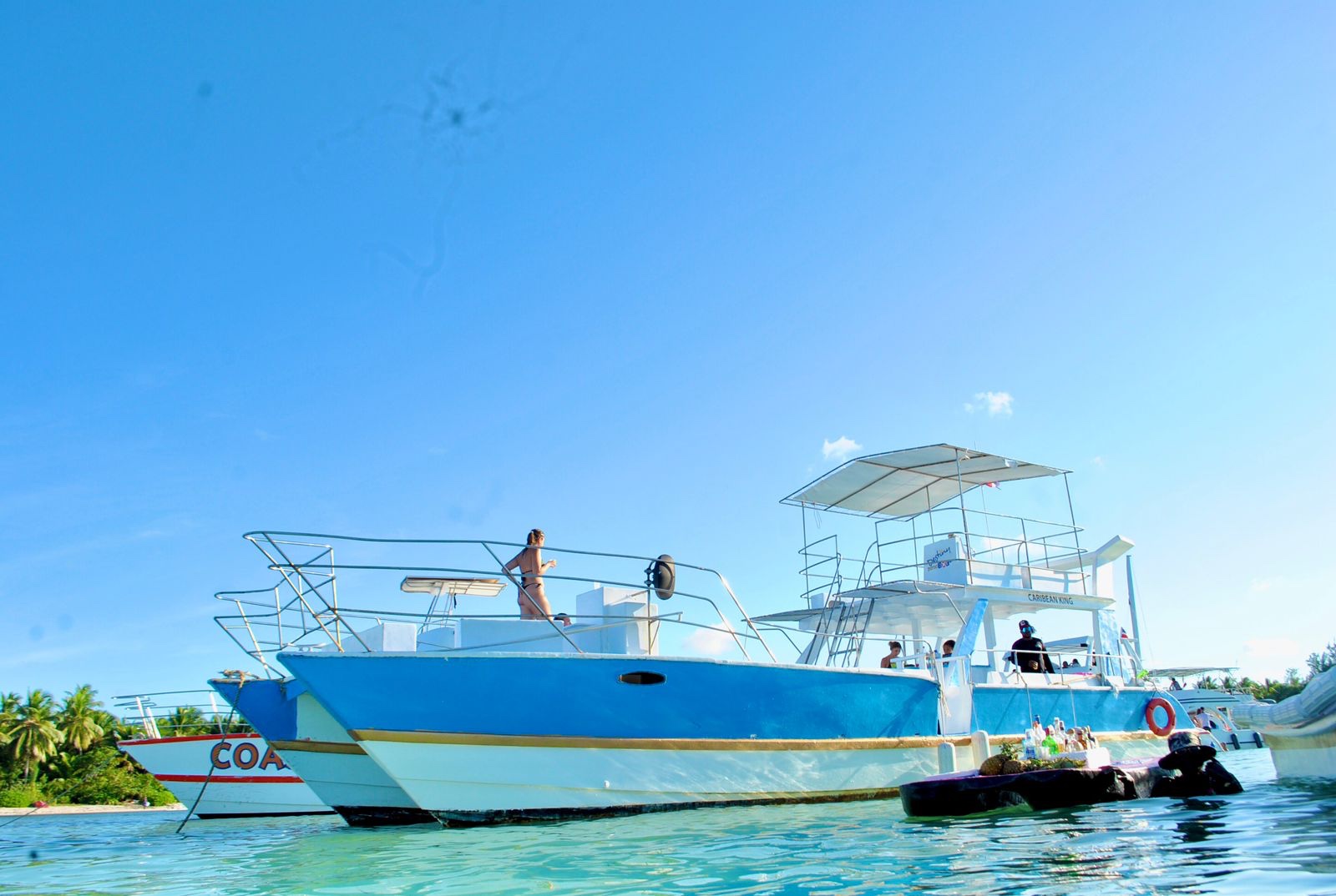 botes - Vendo catamarán turístico en funcionamiento   Interesado llamar 034 619942842 0