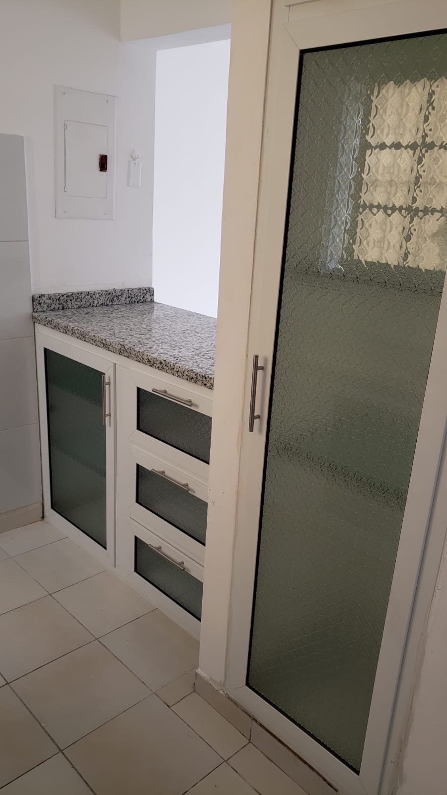 apartamentos - apartamento por el centro médico Bournigal  8