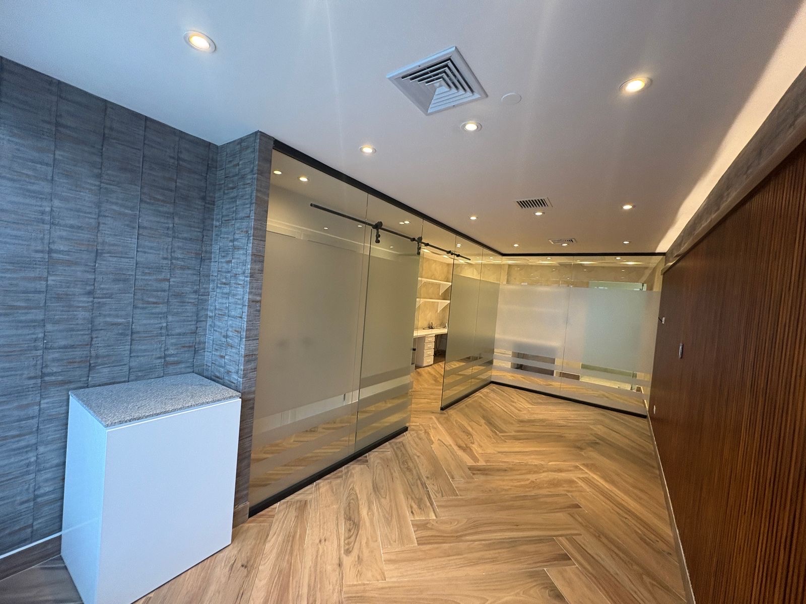 oficinas y locales comerciales - oficina en alquiler en La Julia de 39m2 1