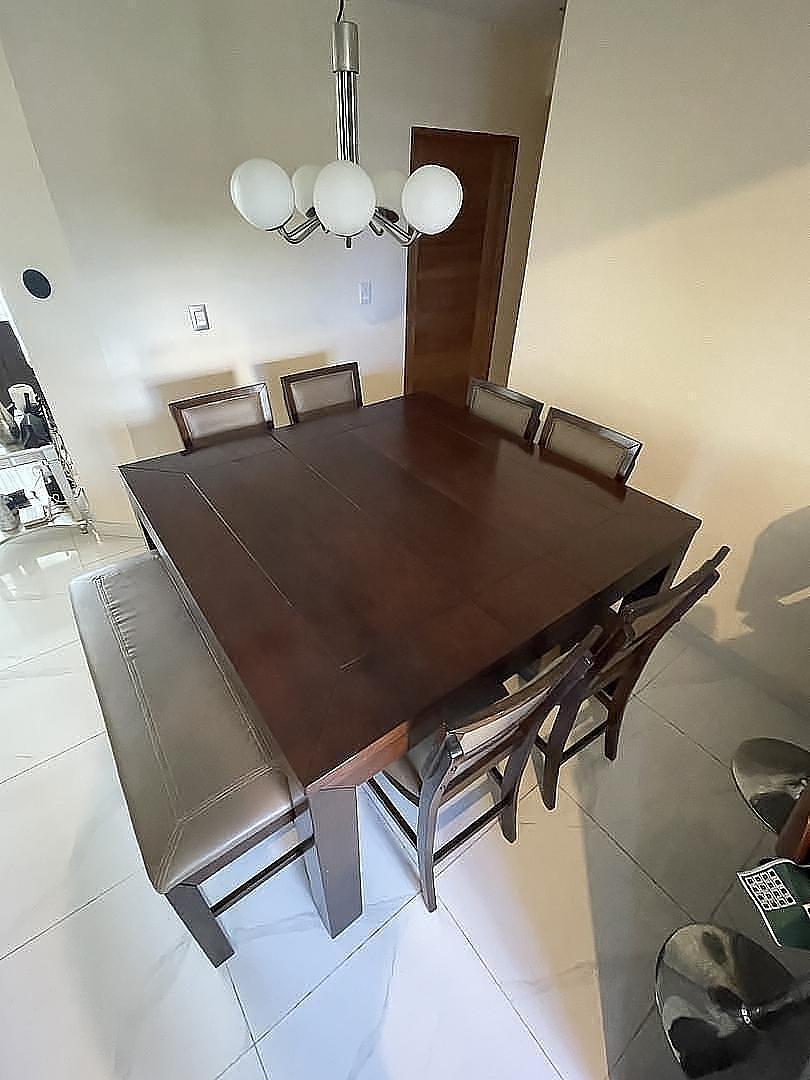 muebles y colchones - COMEDOR CONVERTIDOR DE 4 A 6 SILLA Y BANCO(IMPORTADO)(NEGOCIABLE) 3