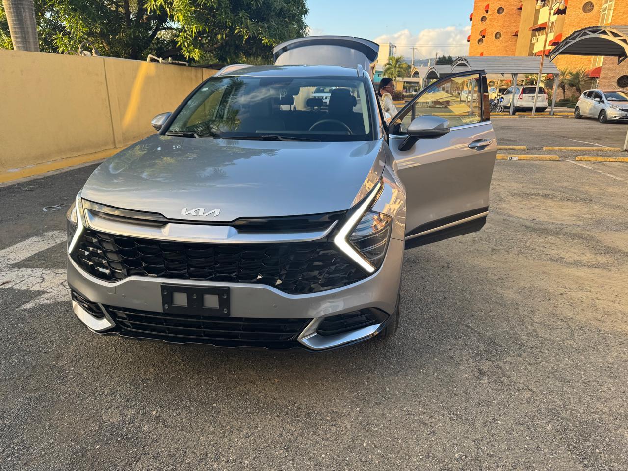 jeepetas y camionetas - kia sportage luxury 2024 2