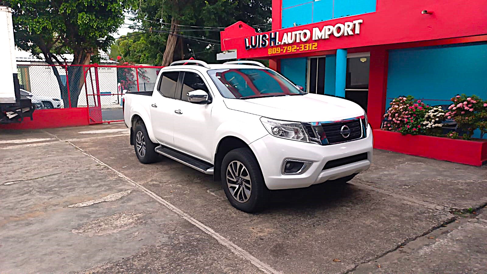 jeepetas y camionetas - Nissan Frontier LE 4WD NP300 2016 Turbo Diesel 0