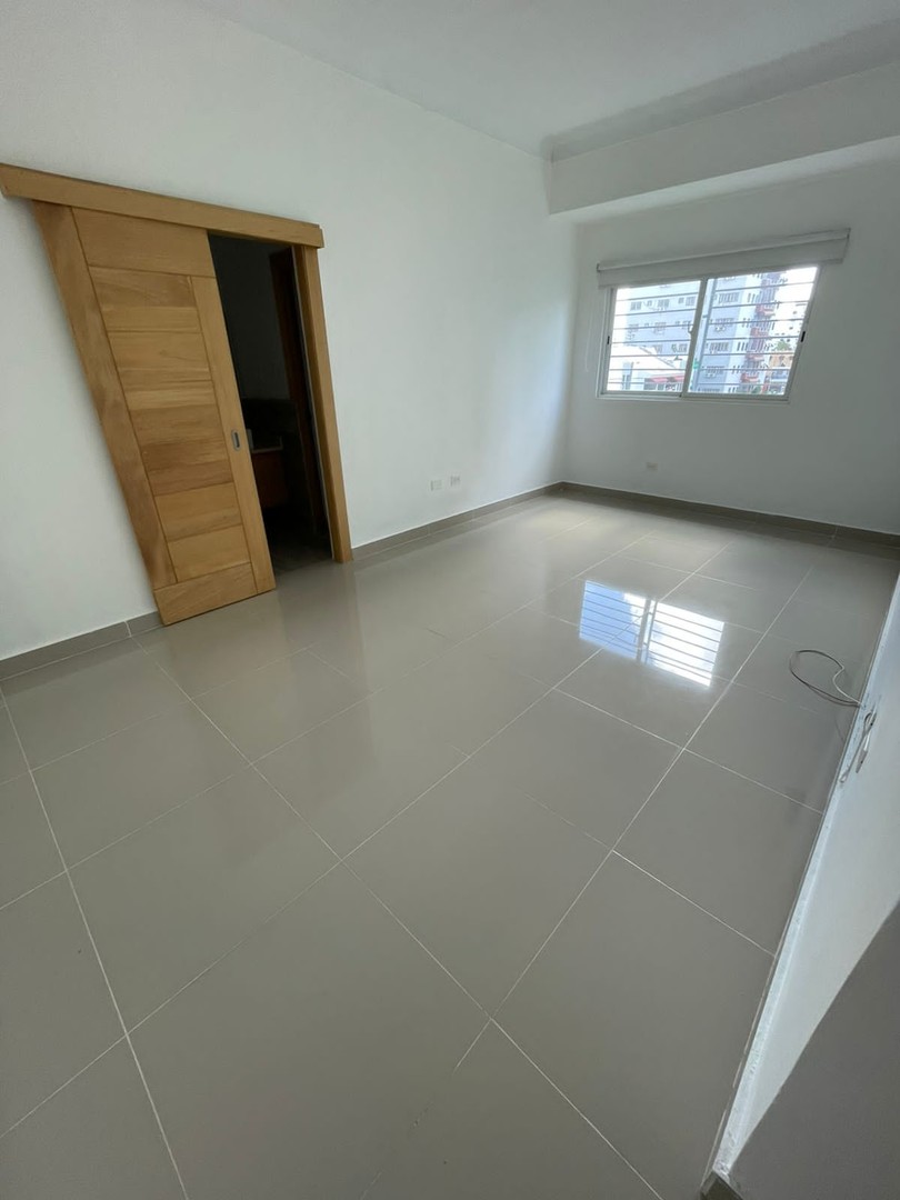apartamentos - Se vende apartamento tipo Loft en Evaristo Morales 7