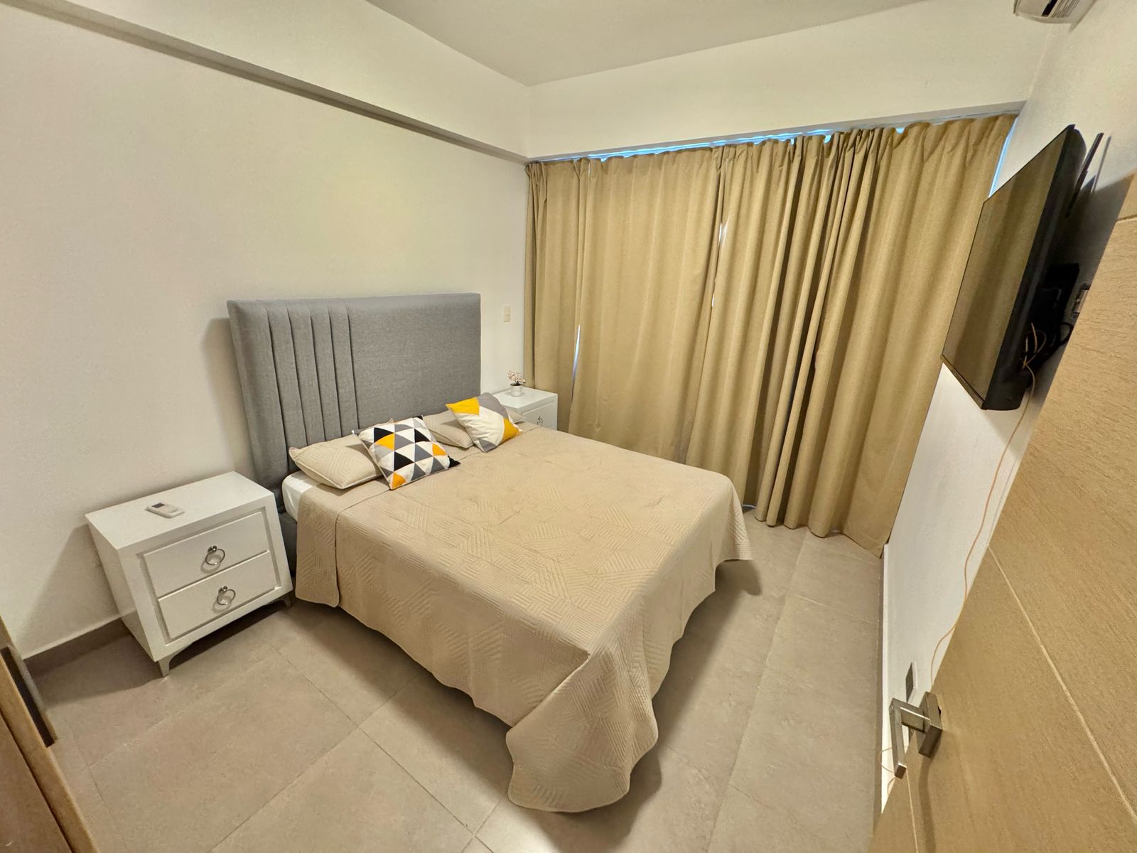 apartamentos - Apartamento en Alquiler Amueblado EL MILLÓN  9