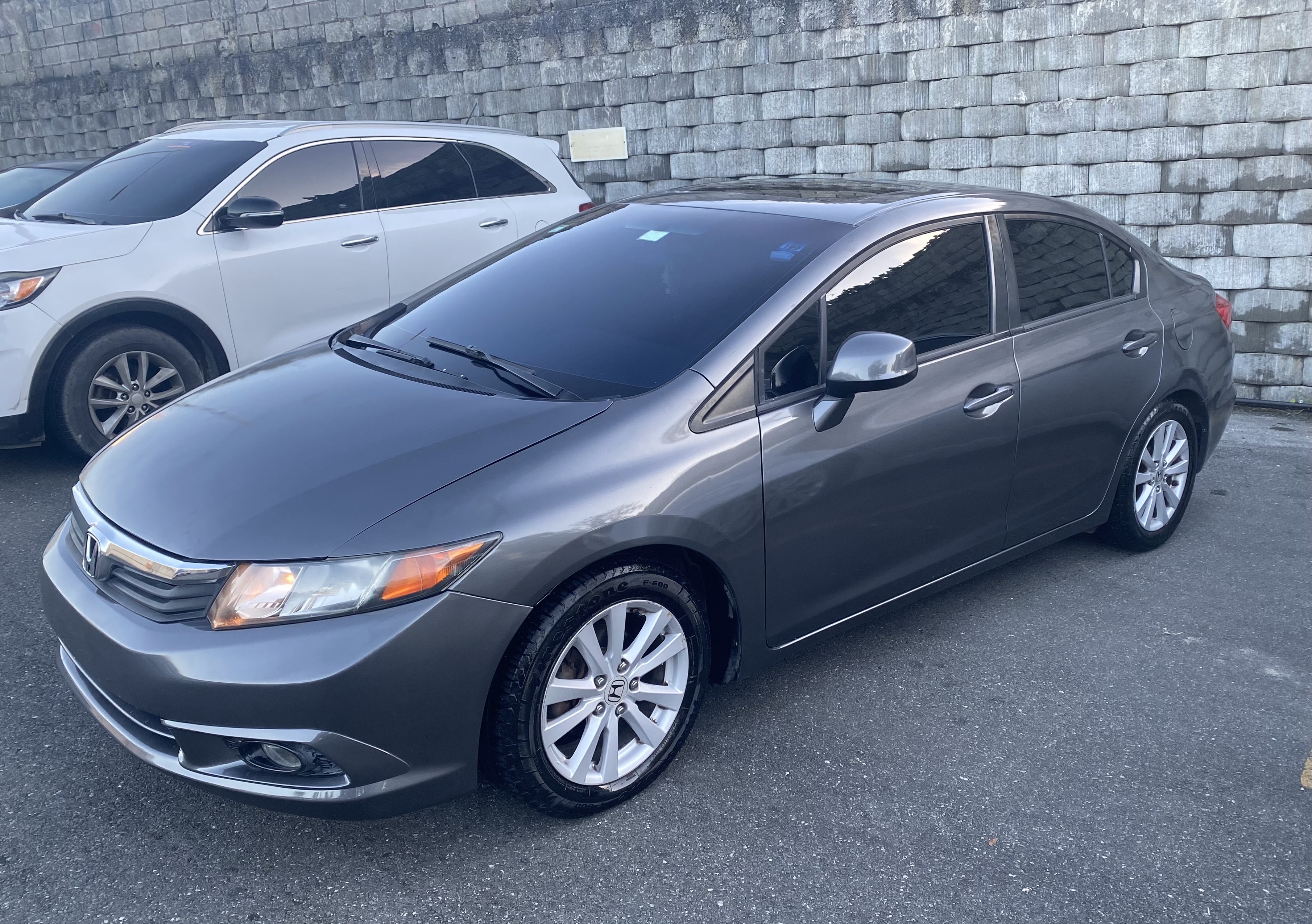 carros - Vendo Honda Civic EX 2012 en excelentes condiciones, única dueña en el país. 1