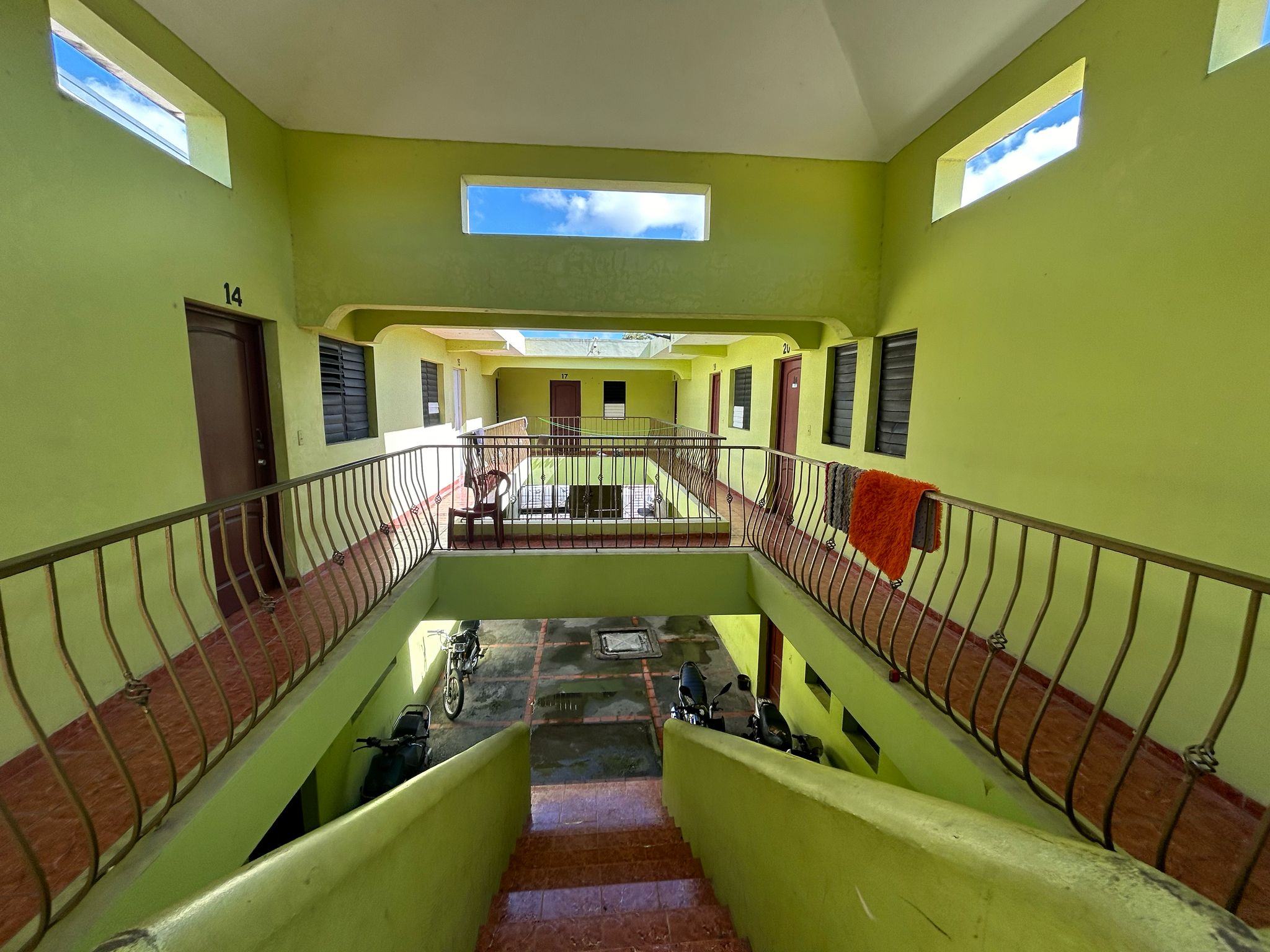 otros inmuebles - Edificio de pensiones en venta Villa Pereira LA Romana 