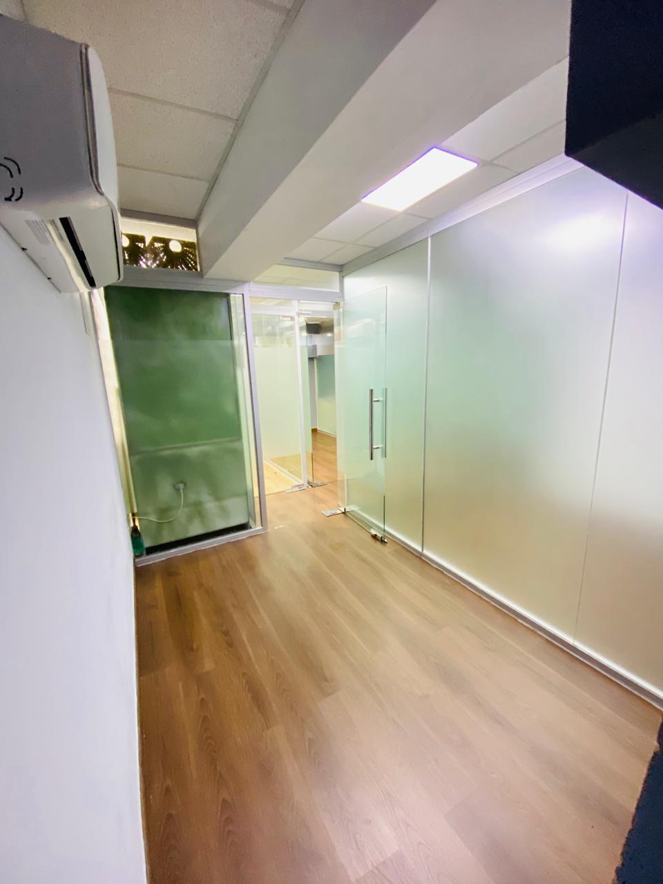 oficinas y locales comerciales - Se renta espacio para oficina  2