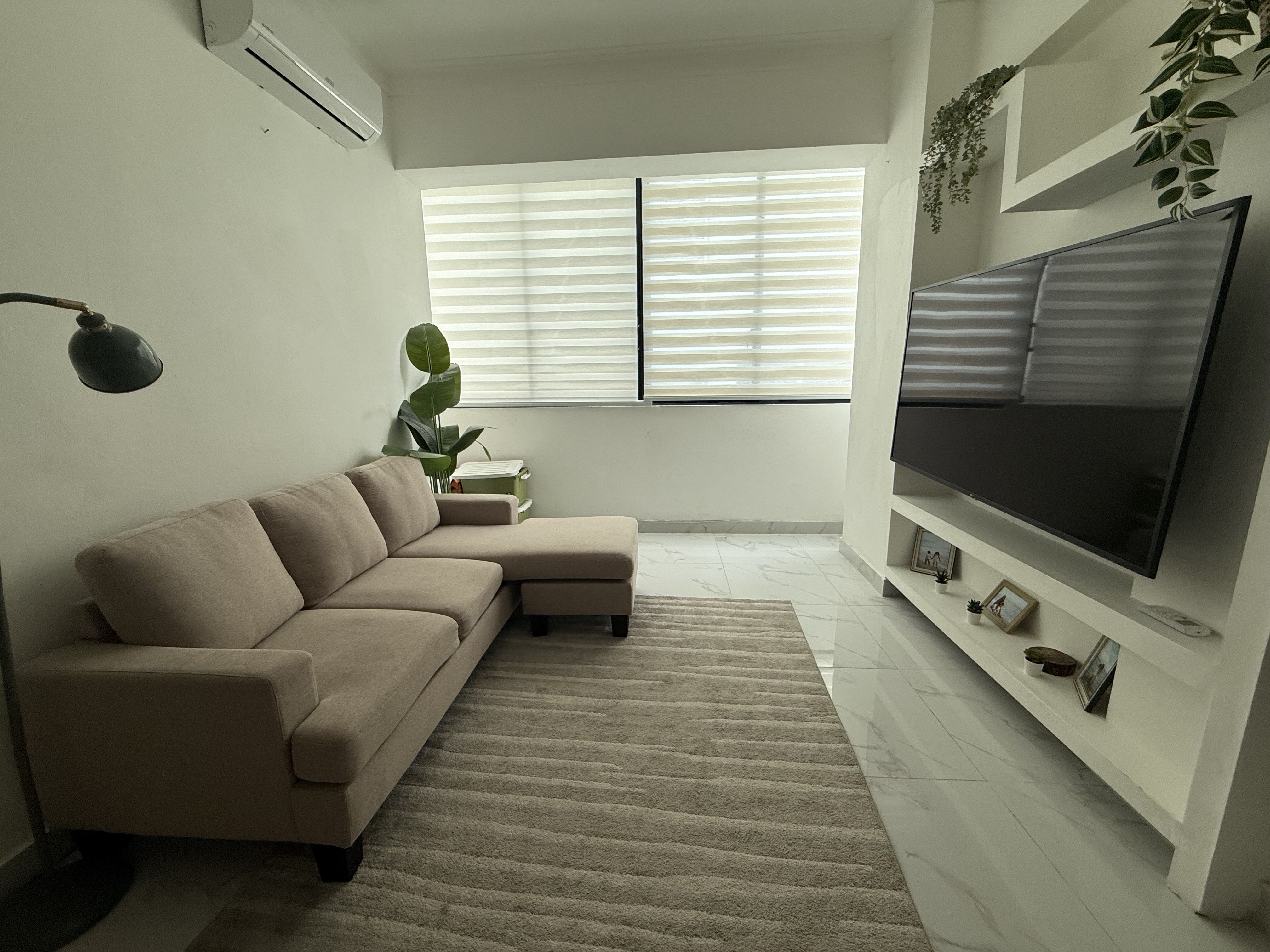 apartamentos - Vendo independencia klm 7 tercer nivel una hab 1.5 baños parqueo techado  2
