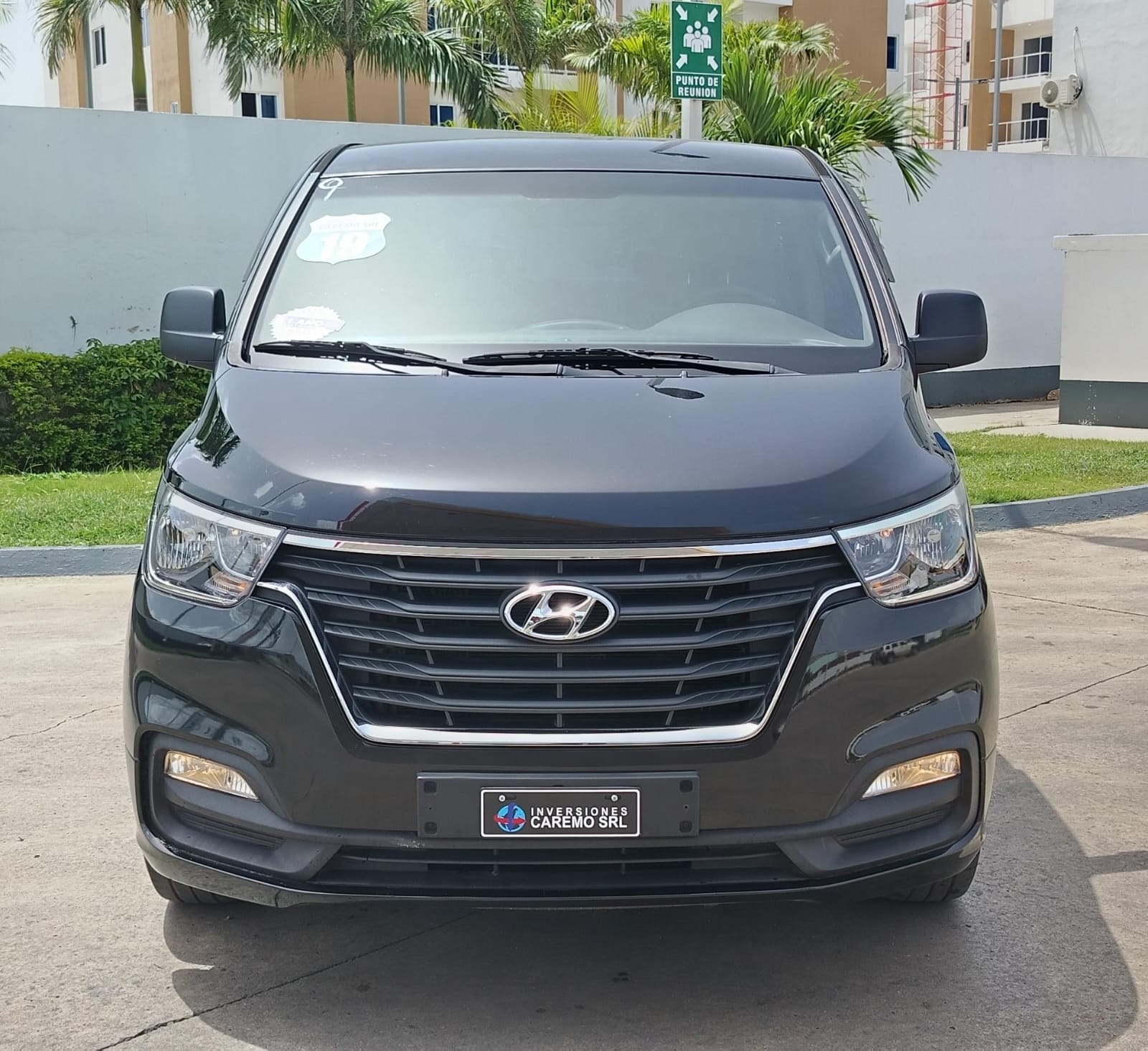 jeepetas y camionetas - Hyudai Grand Starex 2019 9