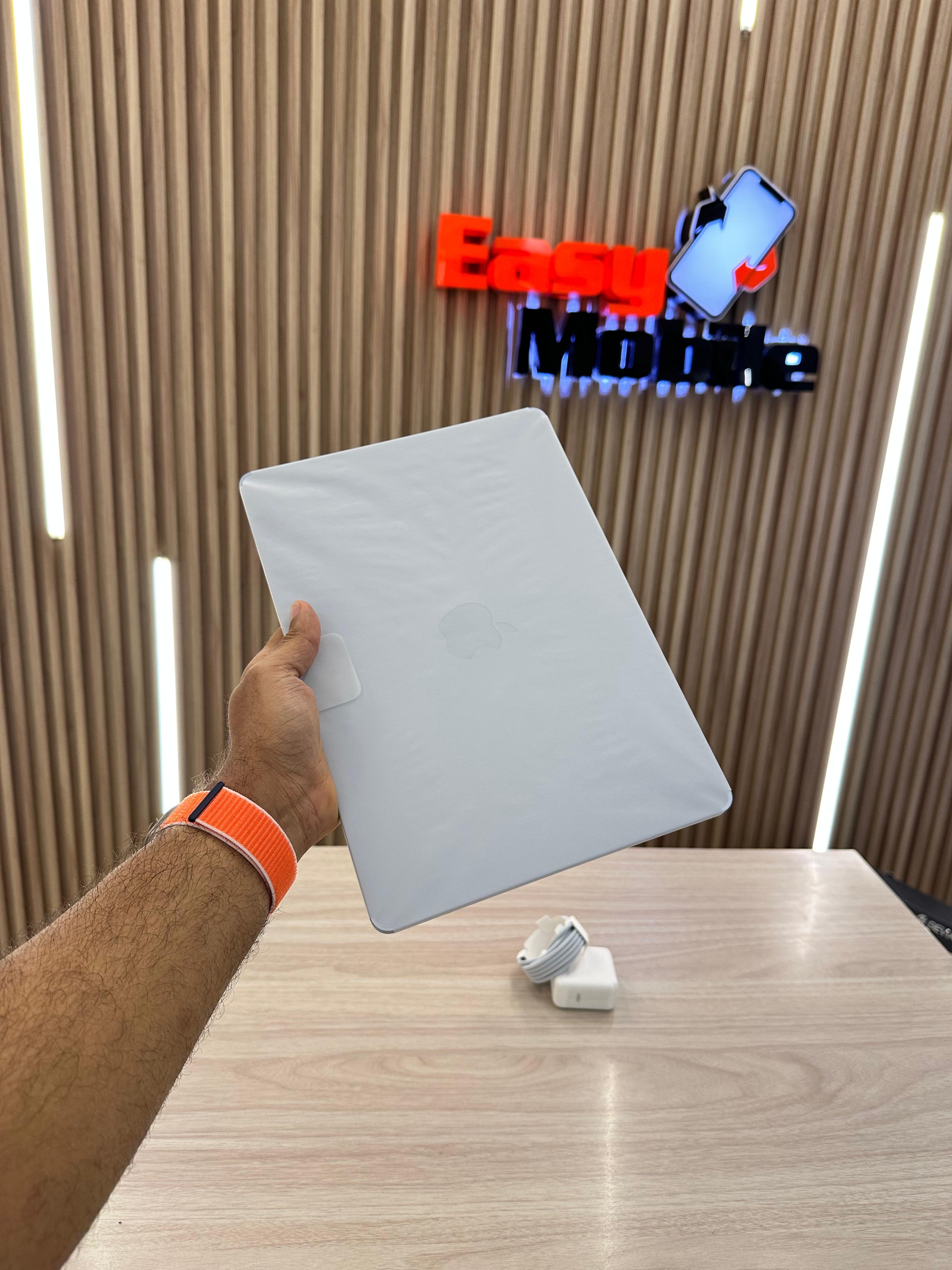 celulares y tabletas - MACBOOK AIR 13” M4 16GB RAM 256GB SSD NUEVA 