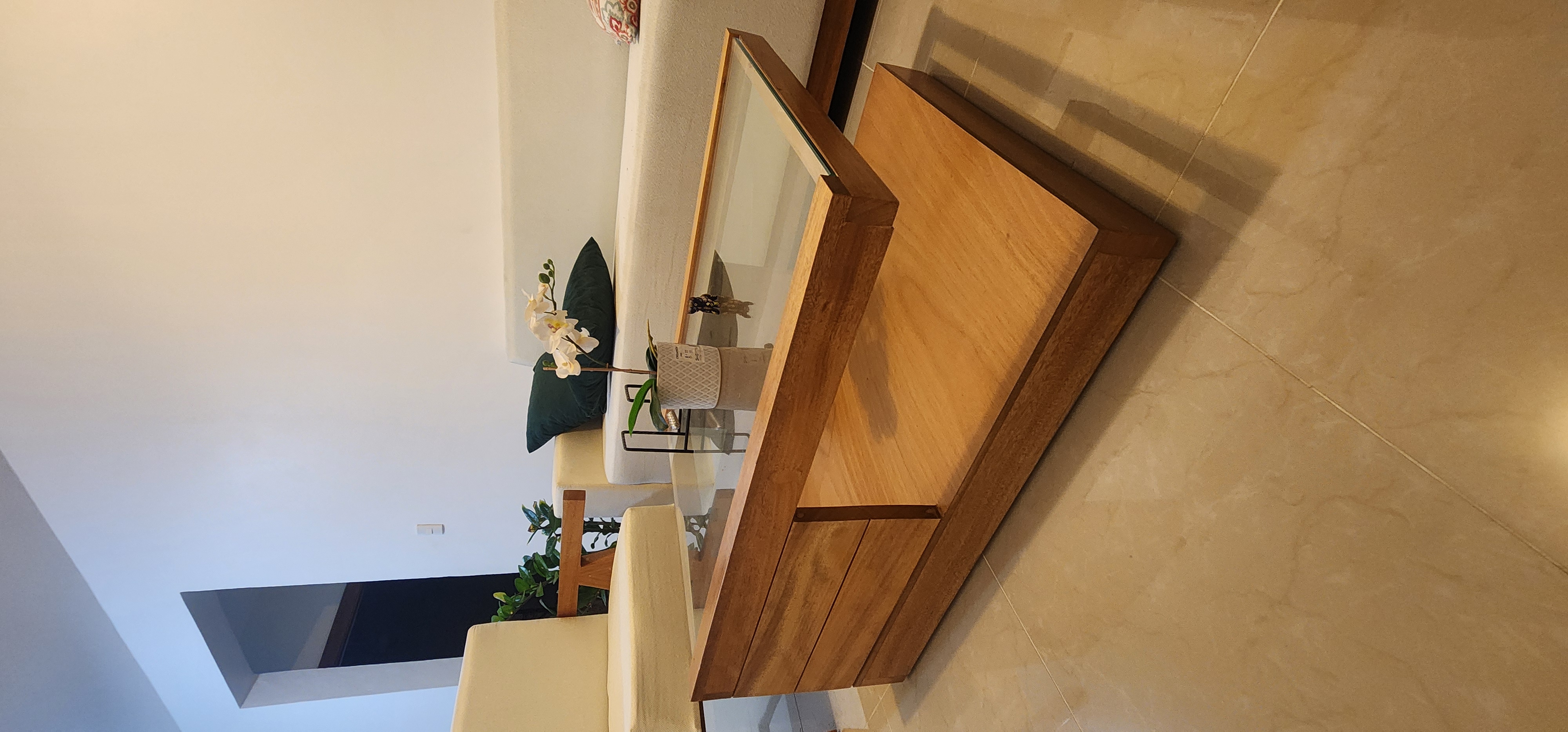 muebles y colchones -  Juego de Sala en Caoba. 5 meses de uso 2