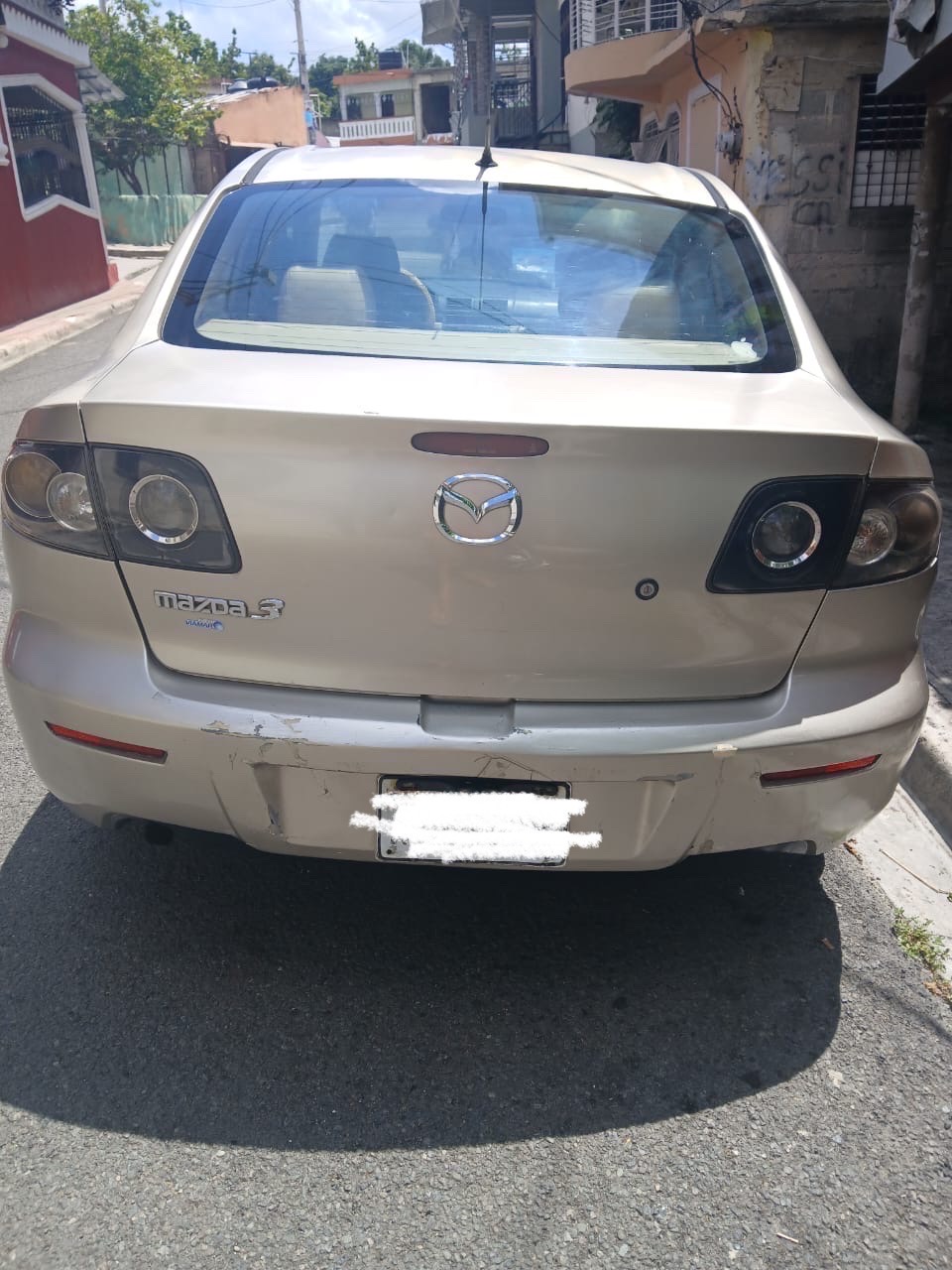 carros - cristal eléctrico, aire nítido, radio AMFM y cidy, color gris , Trictonico . 1