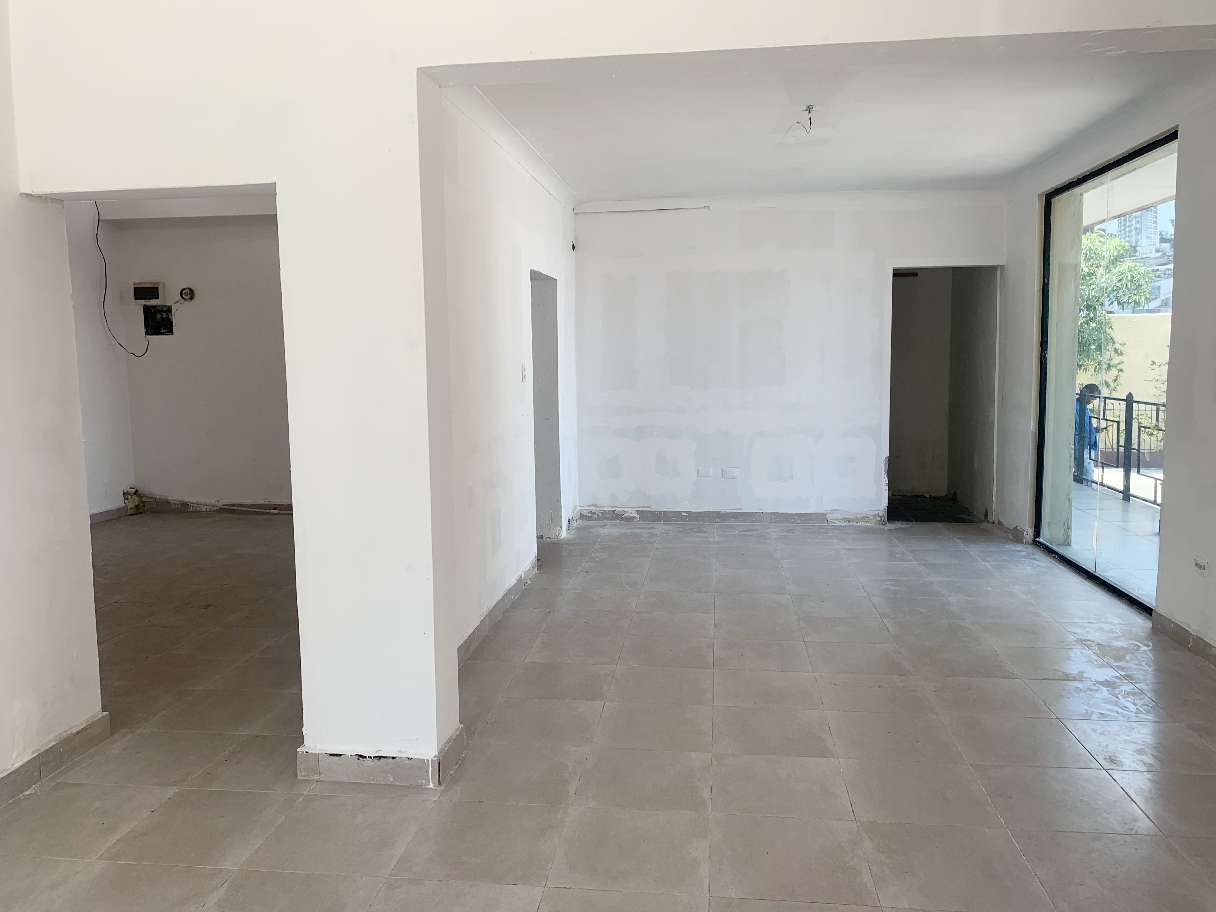 oficinas y locales comerciales - Local en naco  6