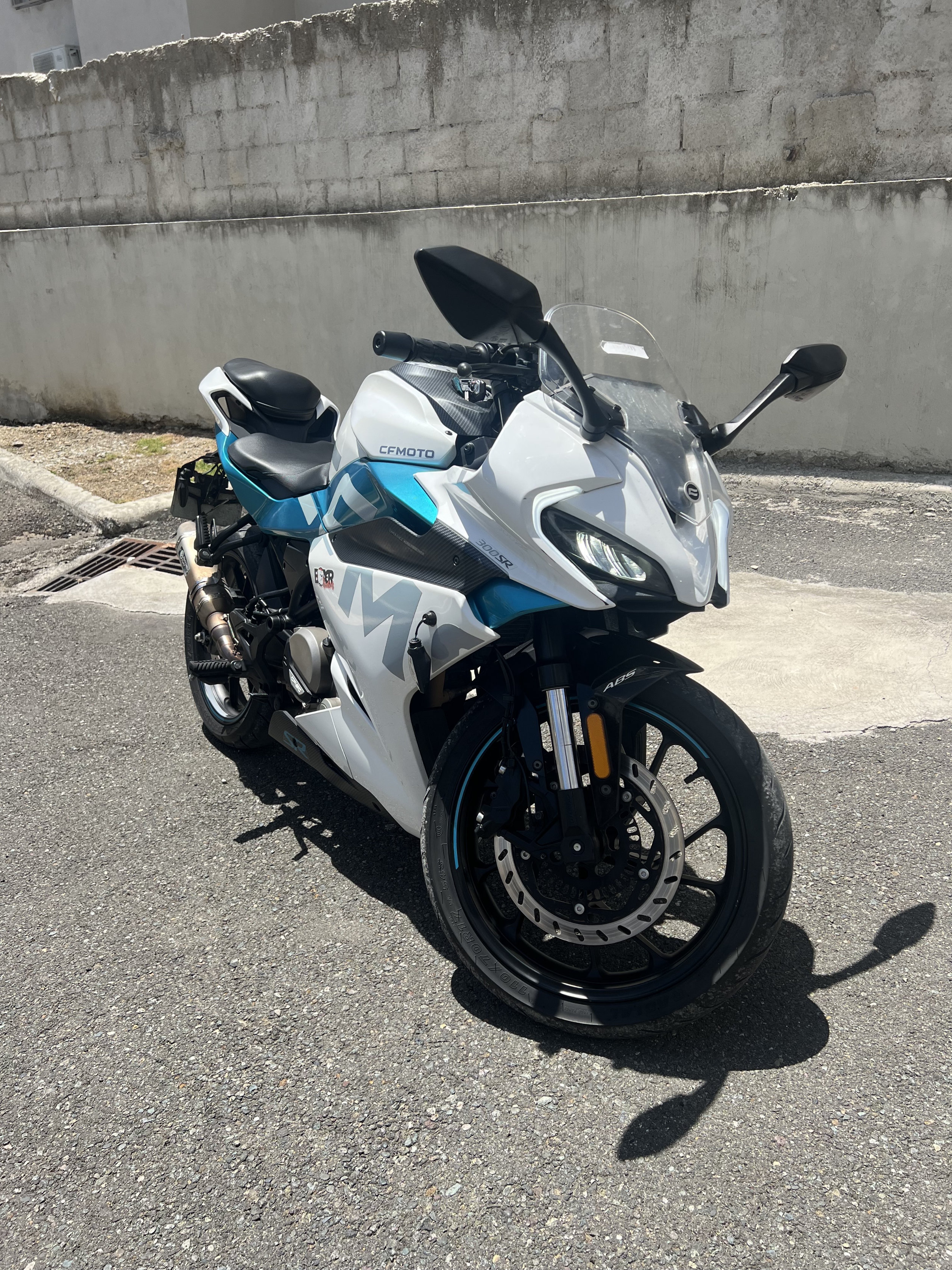 motores y pasolas - Se vende CF Moto 300 SR  0