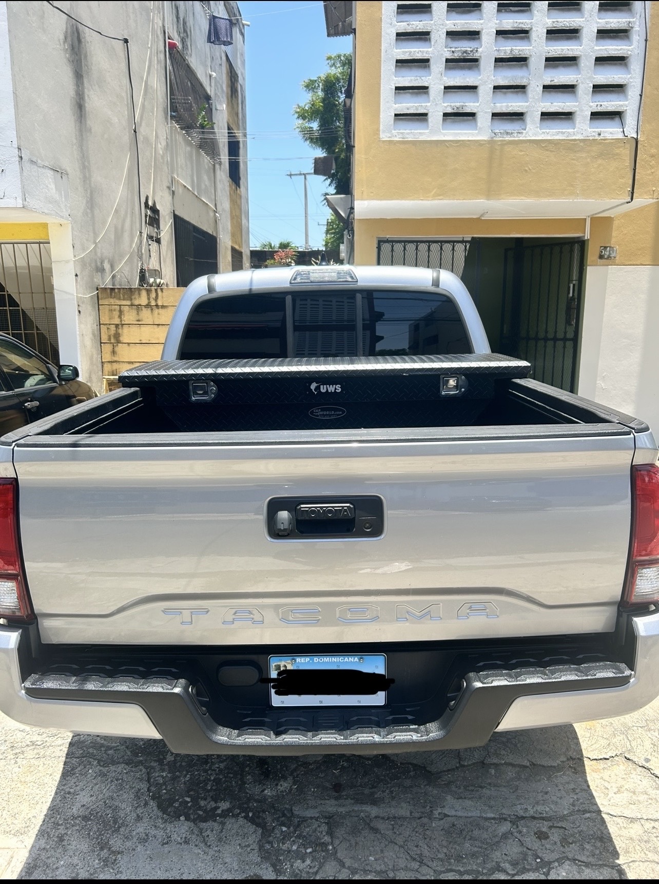 jeepetas y camionetas - Vendo toyota tacoma SR 4x2 2020 5