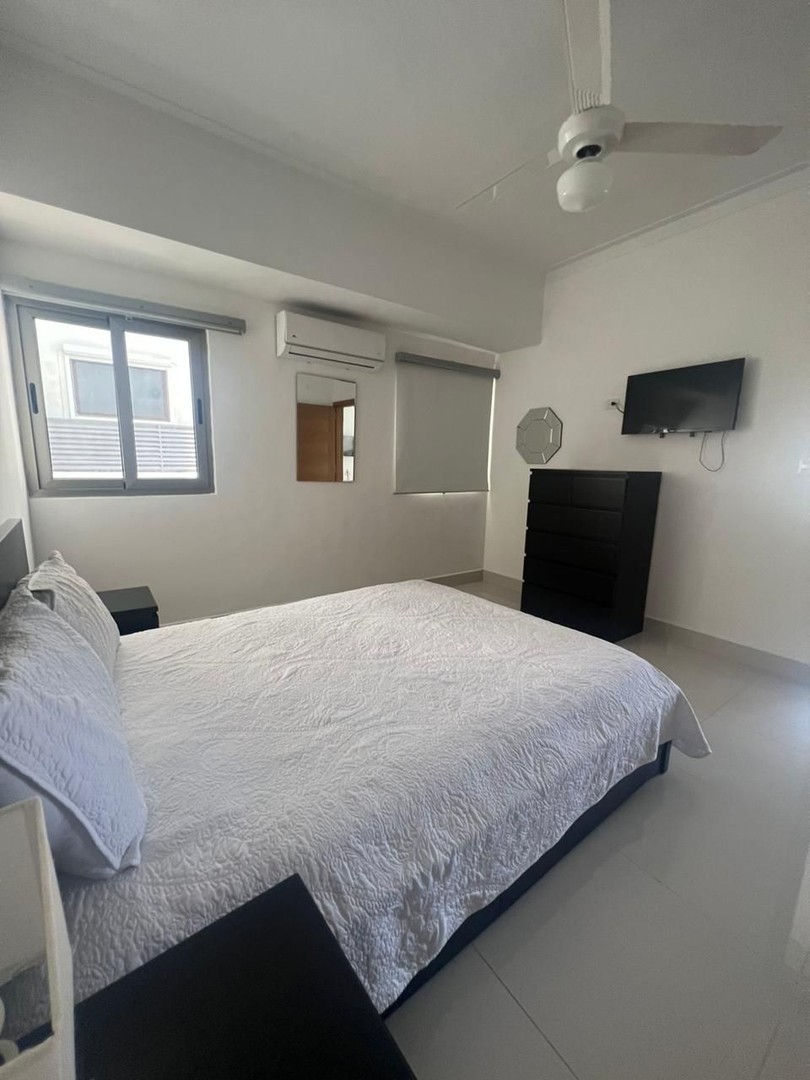apartamentos - Naco 1 habitacion 2 banos 1 parqueo linea blanca 3