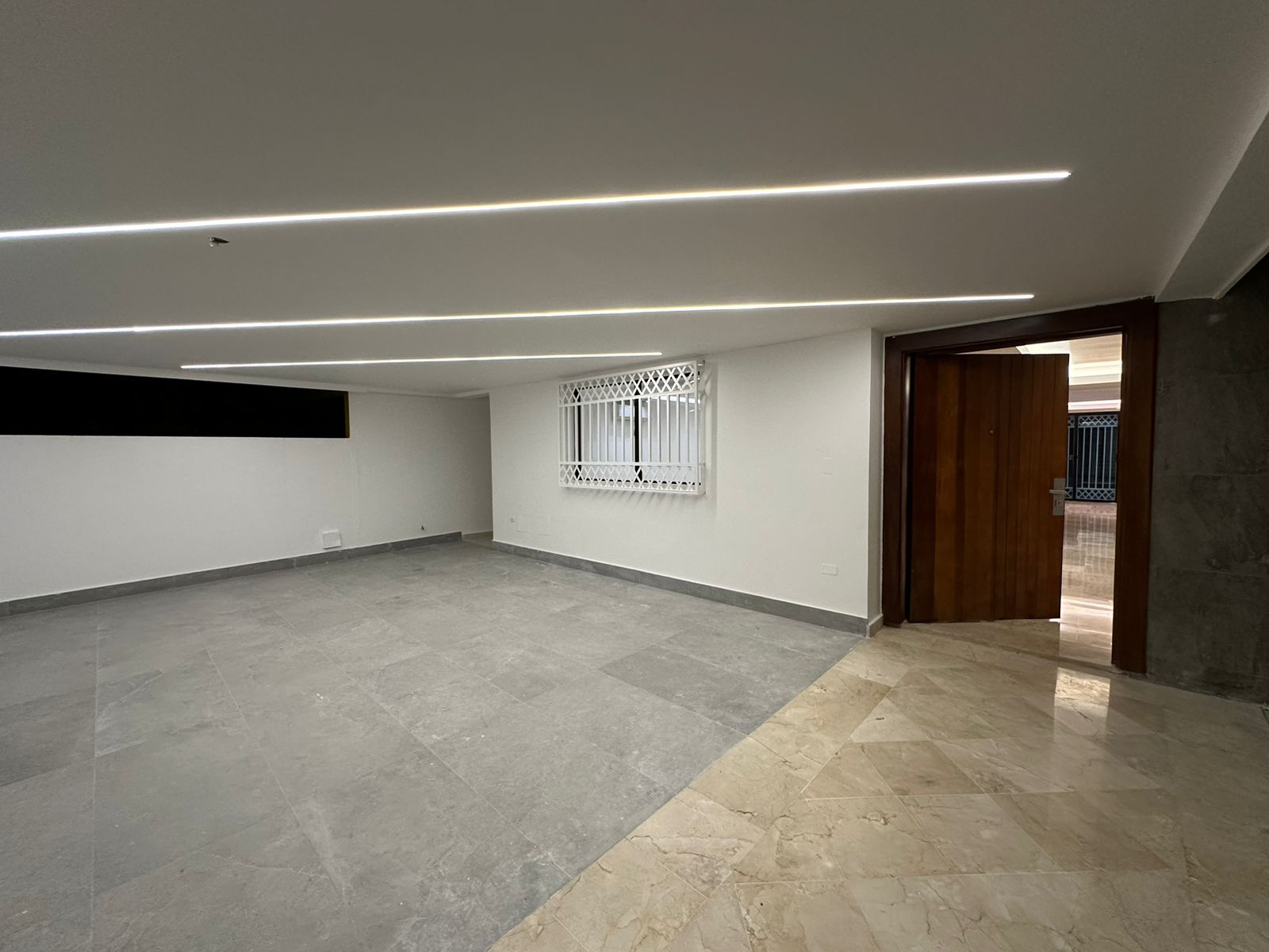 casas - En Alquiler Casa Bell Vista de 4 habitaciones  6